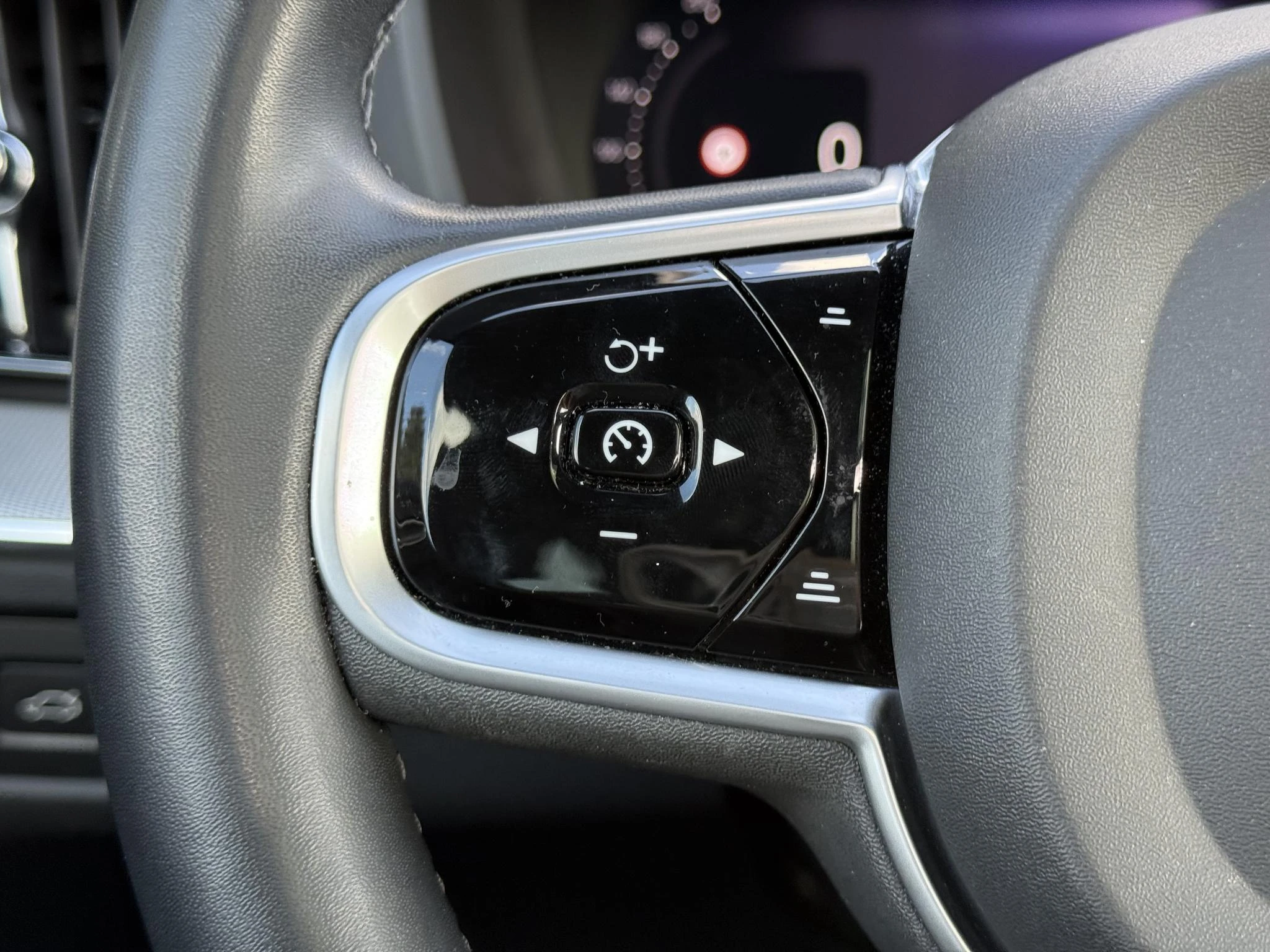 Volvo-XC60-image-26