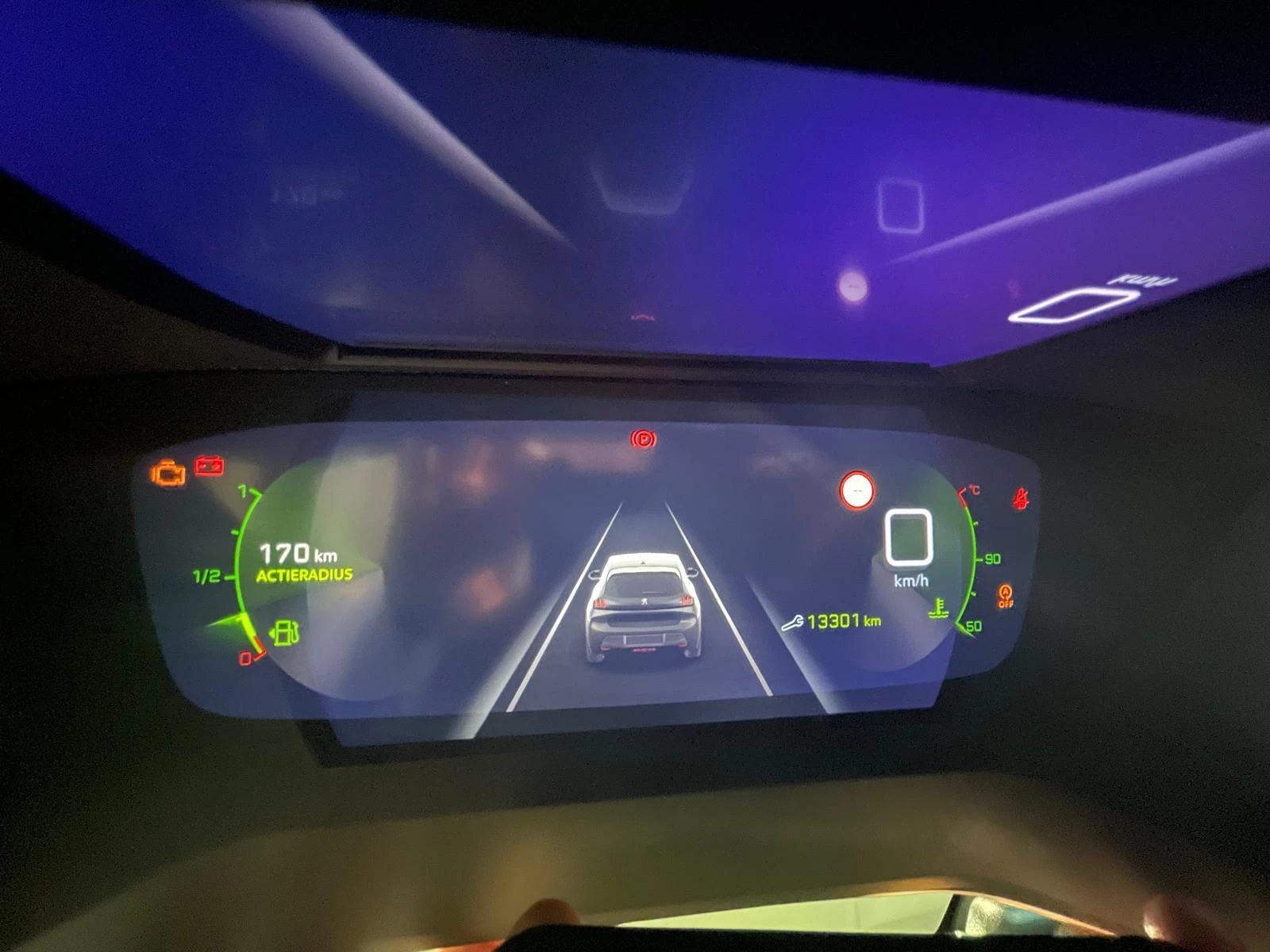 Peugeot-208-image-30