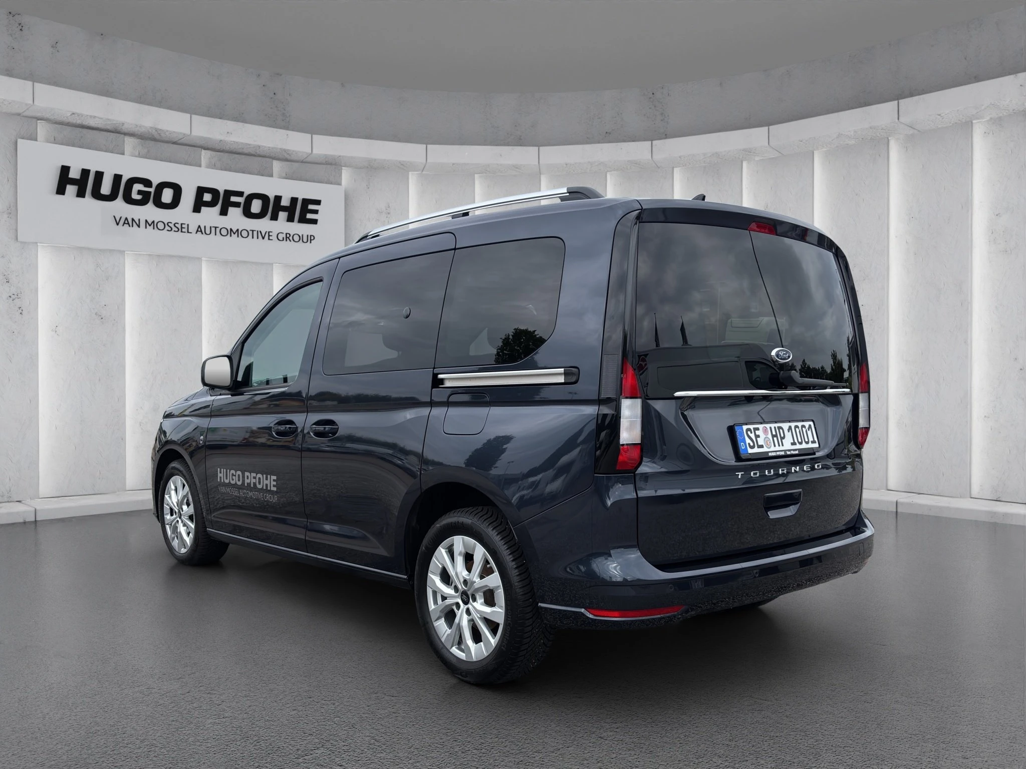 Ford-Tourneo Connect-image-2