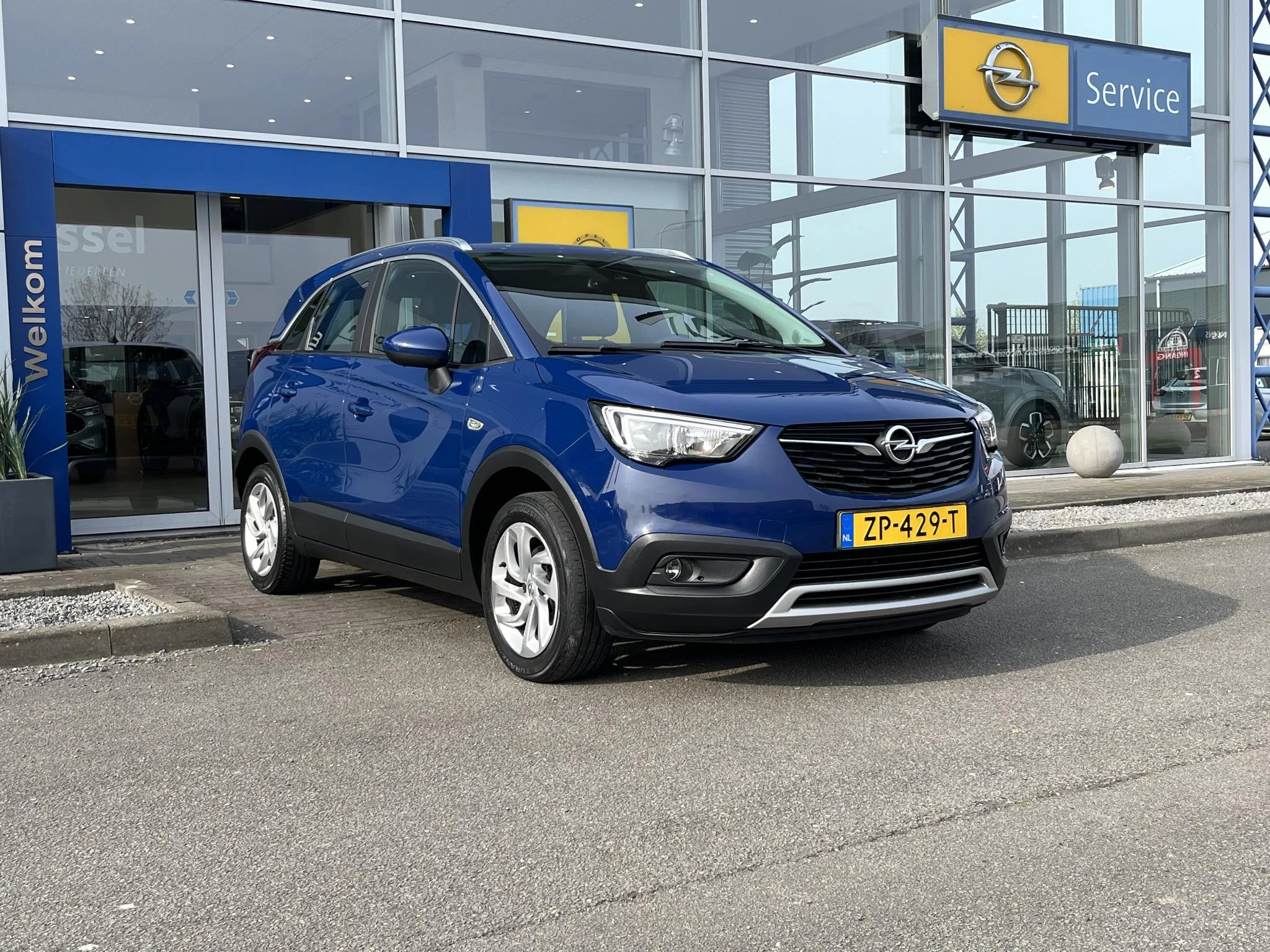 Opel-Crossland X-image-2