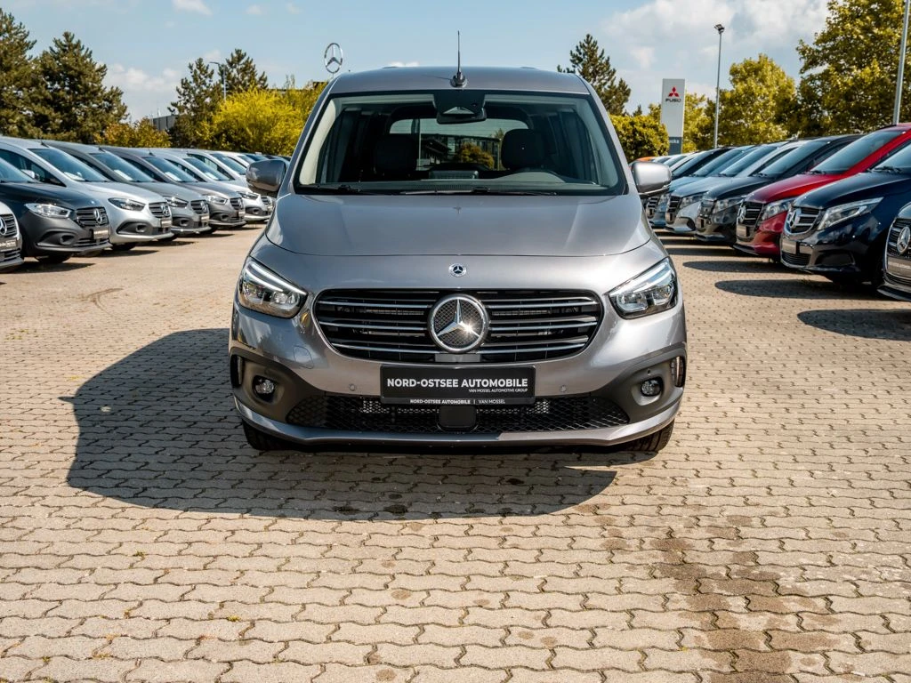 Mercedes-Benz-T-Klasse 180 d-image-3