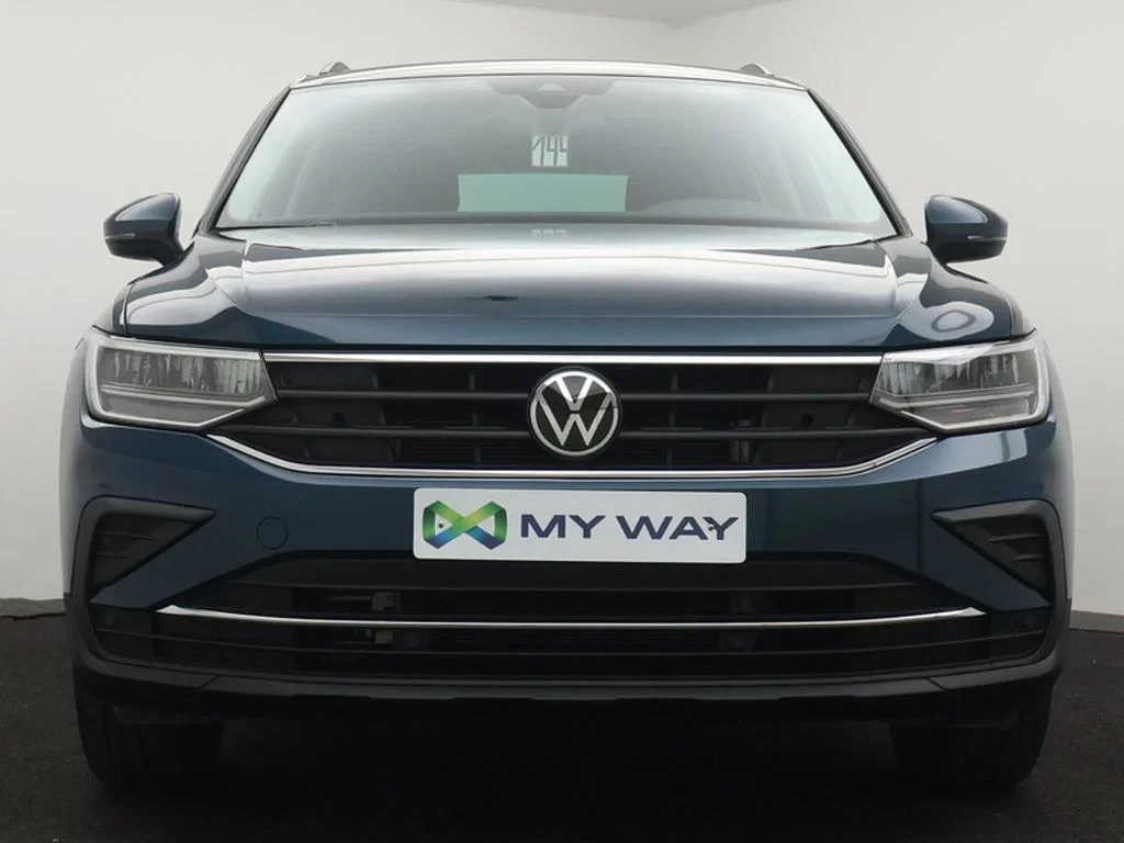 Volkswagen-Tiguan-image-23
