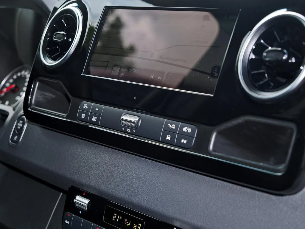 Mercedes-Benz-Sprinter 317-image-9