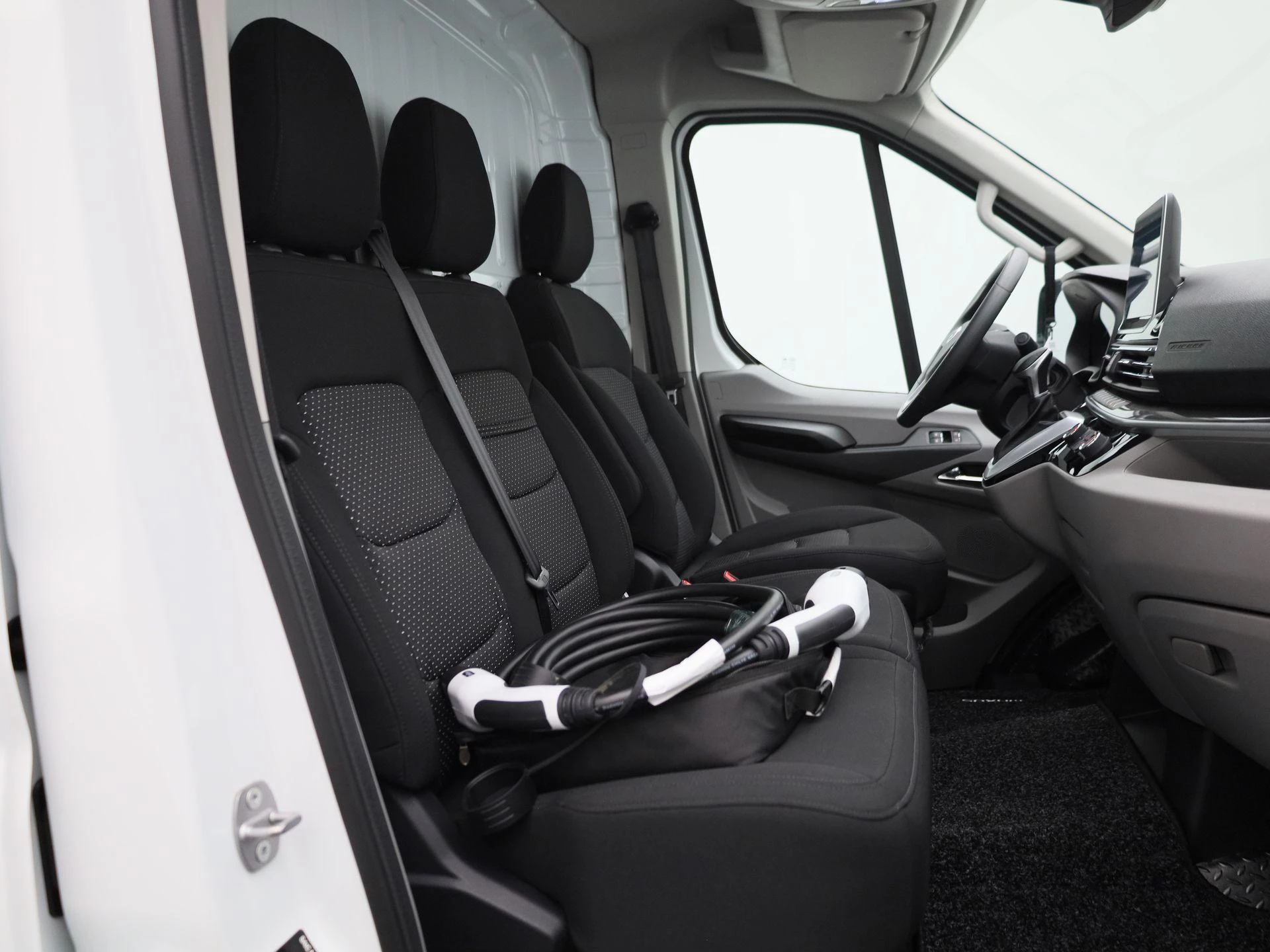 Maxus-eDeliver9-image-36