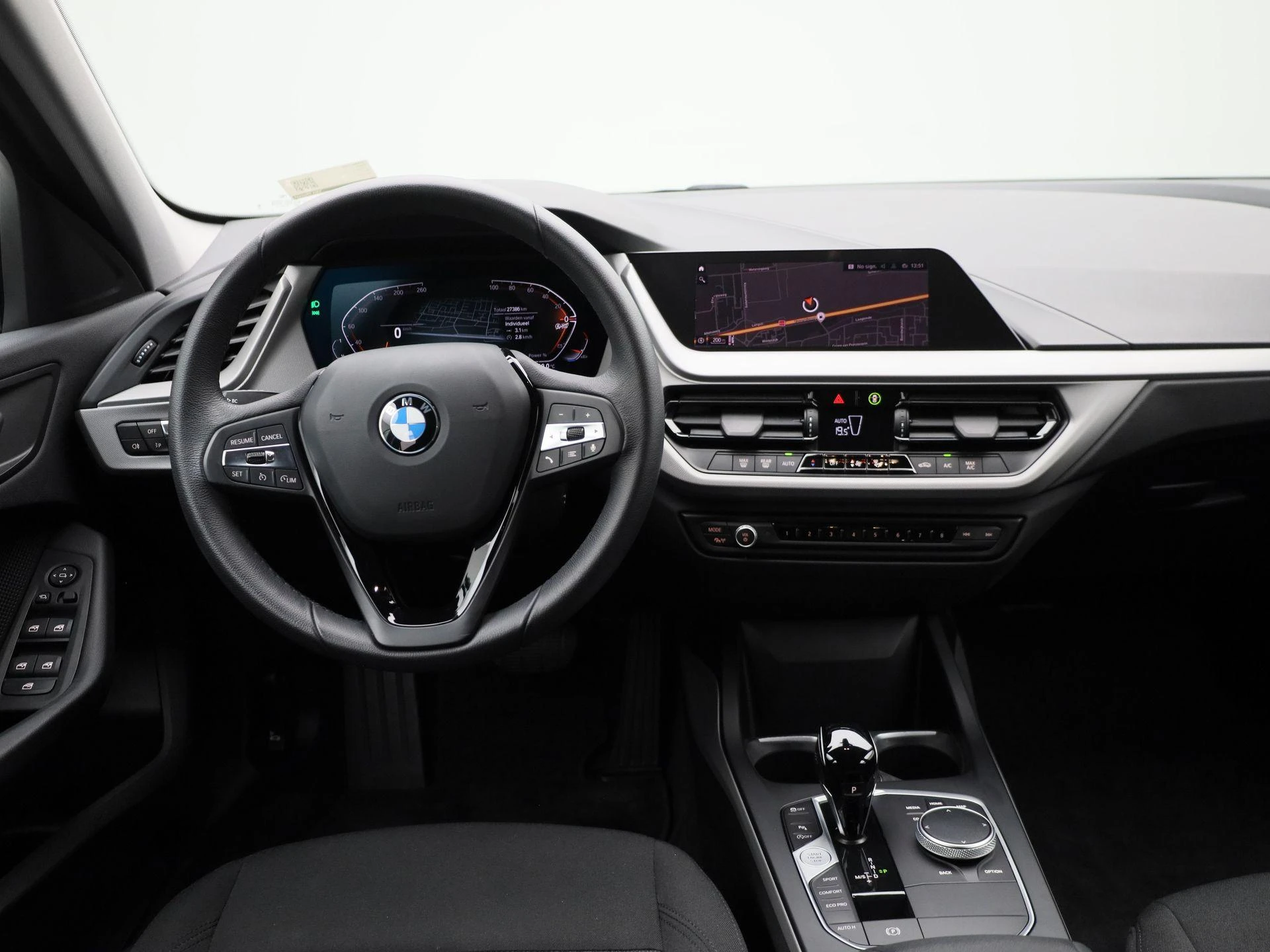 BMW-1 Serie-image-6