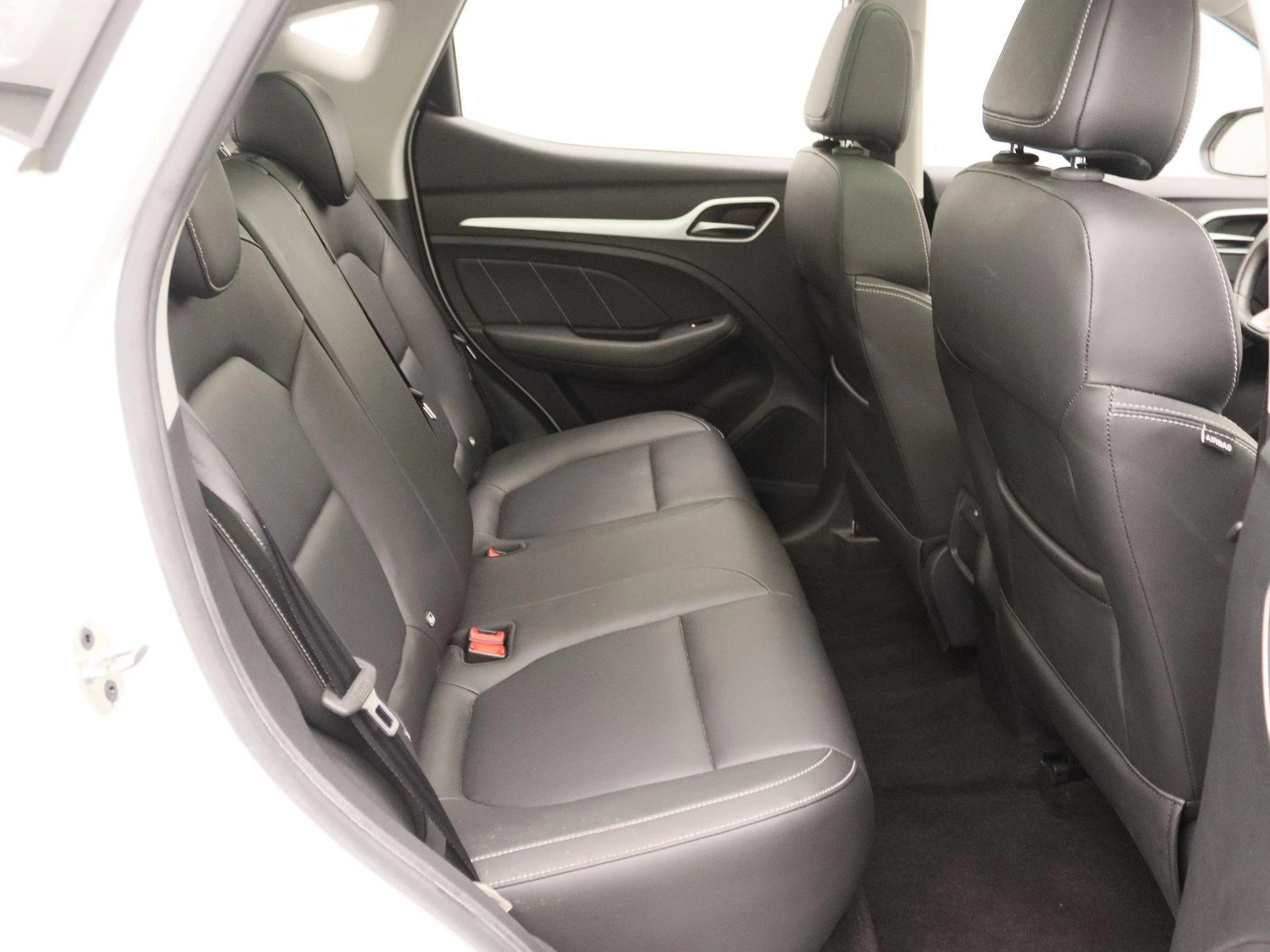 MG-ZS EV-image-30