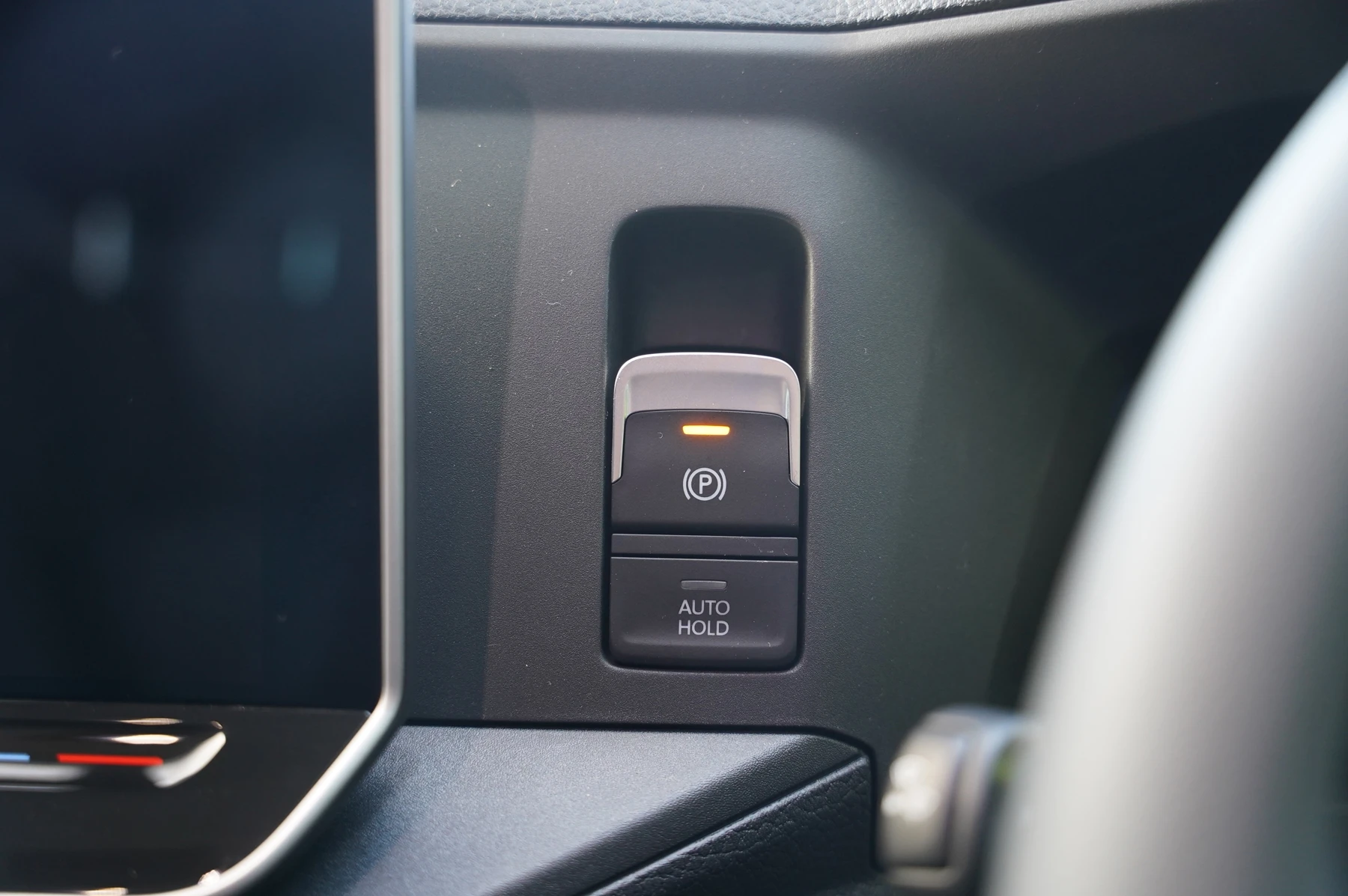 Volkswagen-Crafter-image-19