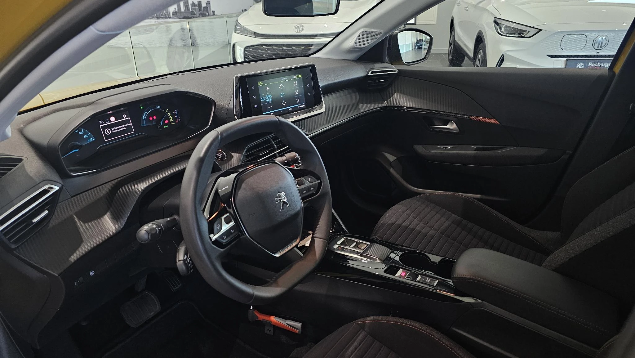 Peugeot e-208 EV Active 50 kWh Automaat SOH test 96,13%