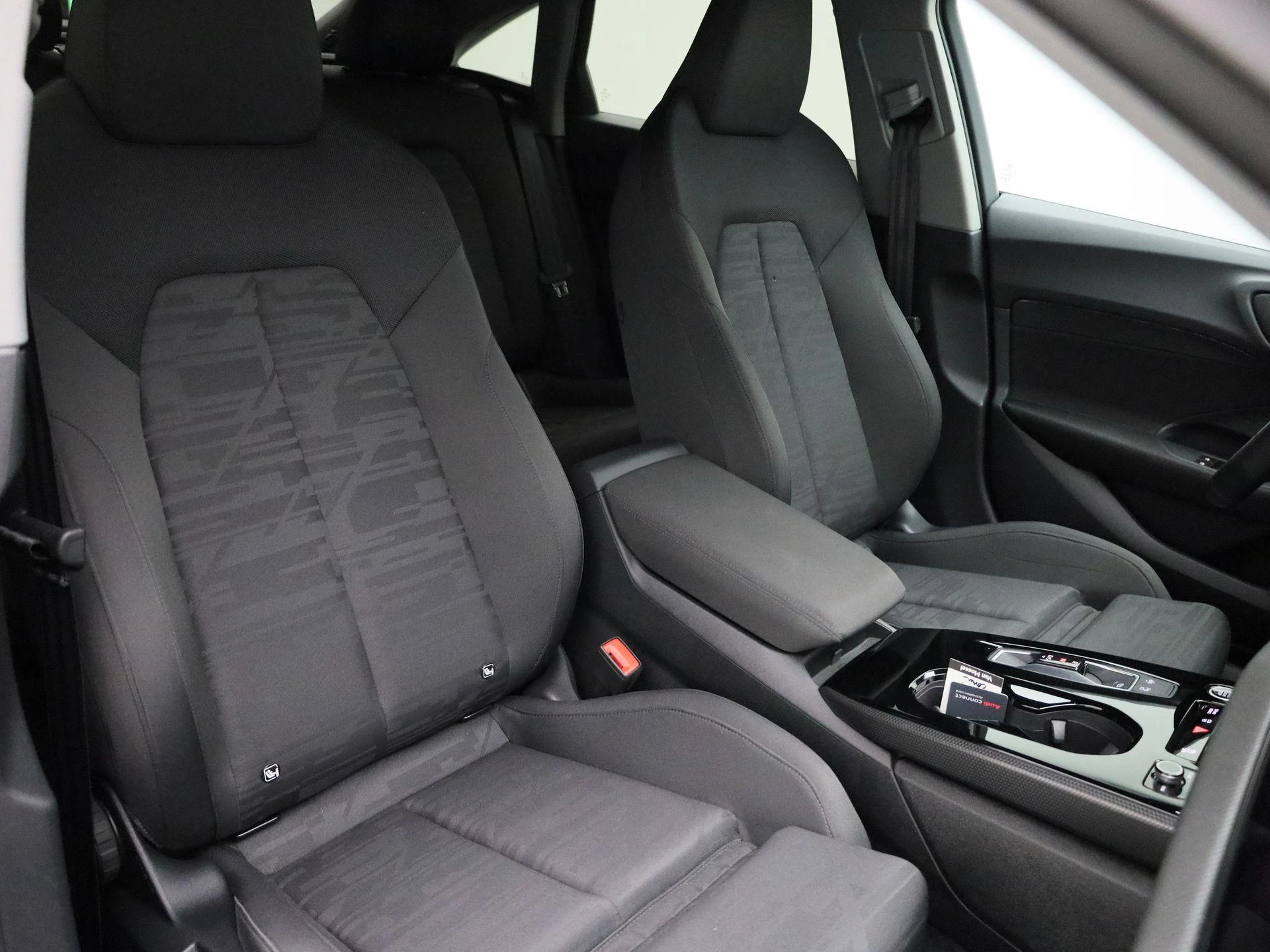 Audi A5 Limousine 2.0 e-hybrid quattro S edition 299 PK