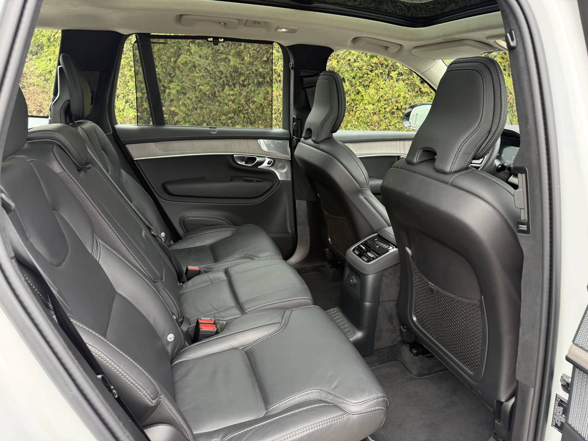 Volvo XC90 T8 Plug-in hybrid AWD Ultra Dark
