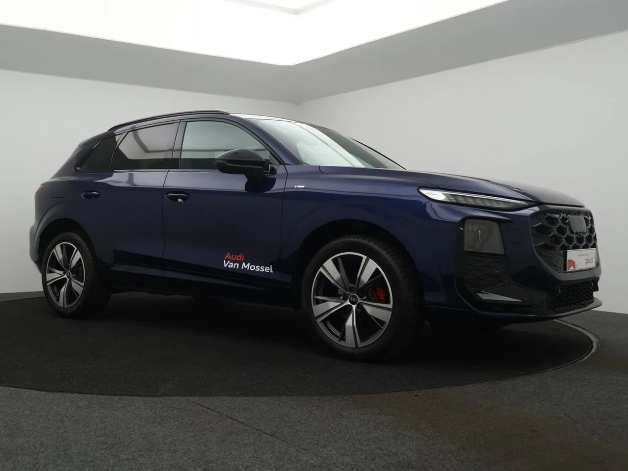Audi Q3 SUV Audi Q3 SUV S line TFSI 150PK *DEMO*AUTOMAAT*VIRTUAL COCKPIT*CAMERA*PDC*ACC*APP-CONNECT*...*