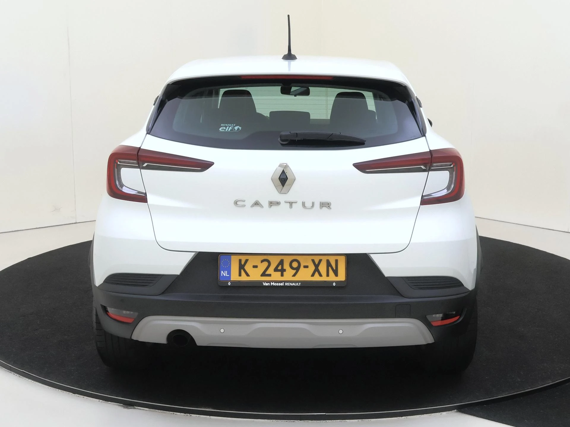 Renault-Captur-image-6