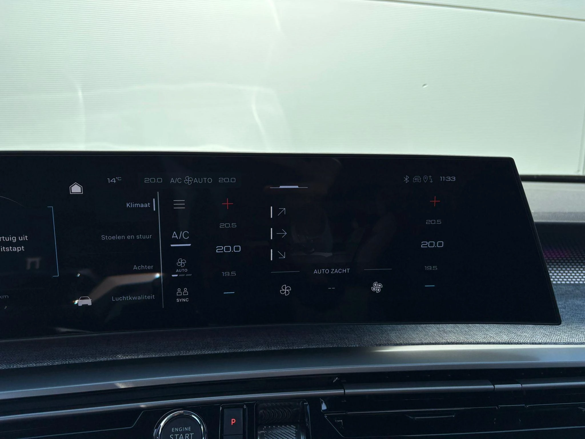 Peugeot-e-5008-image-14