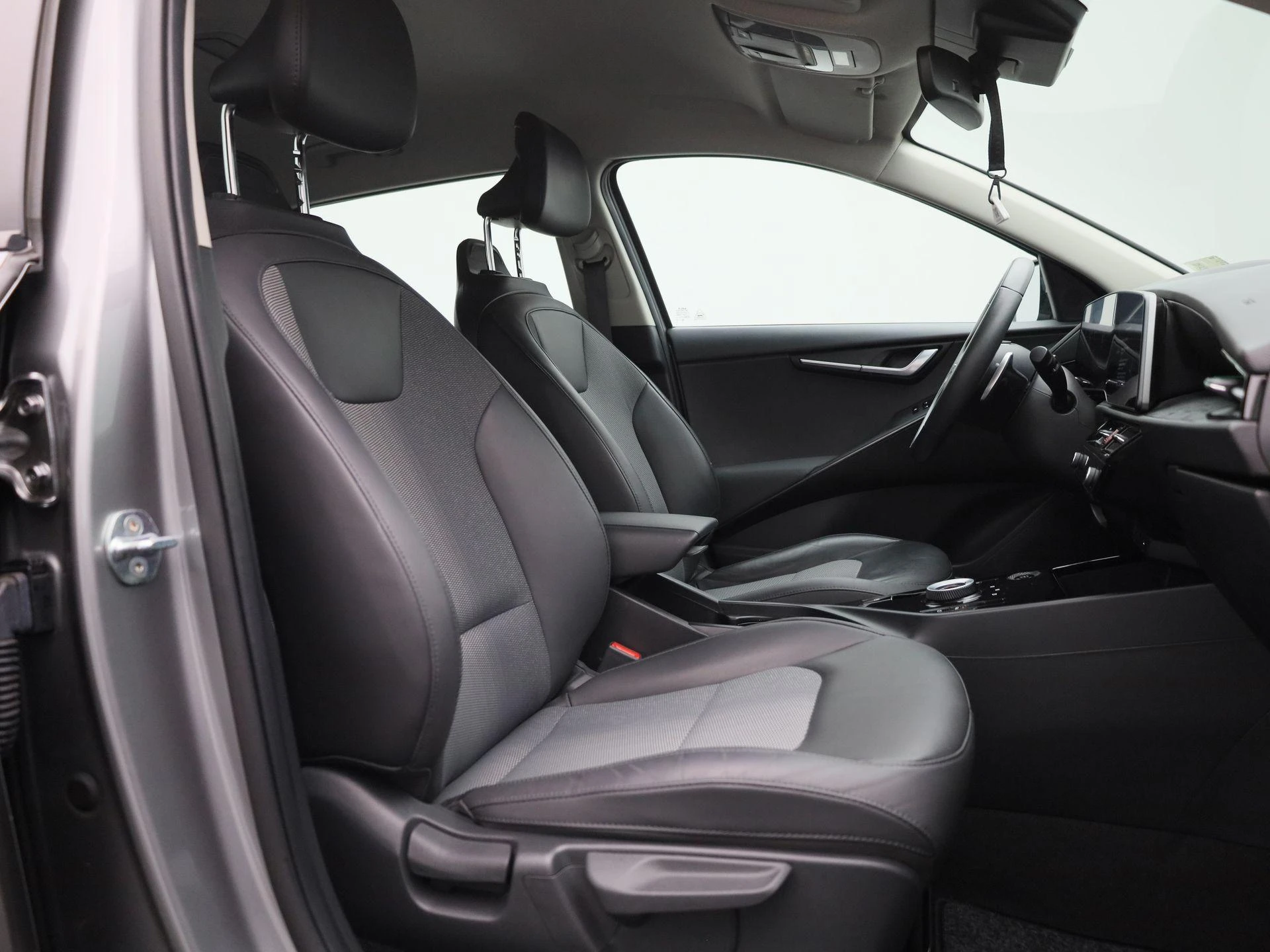 Kia-Niro-image-33