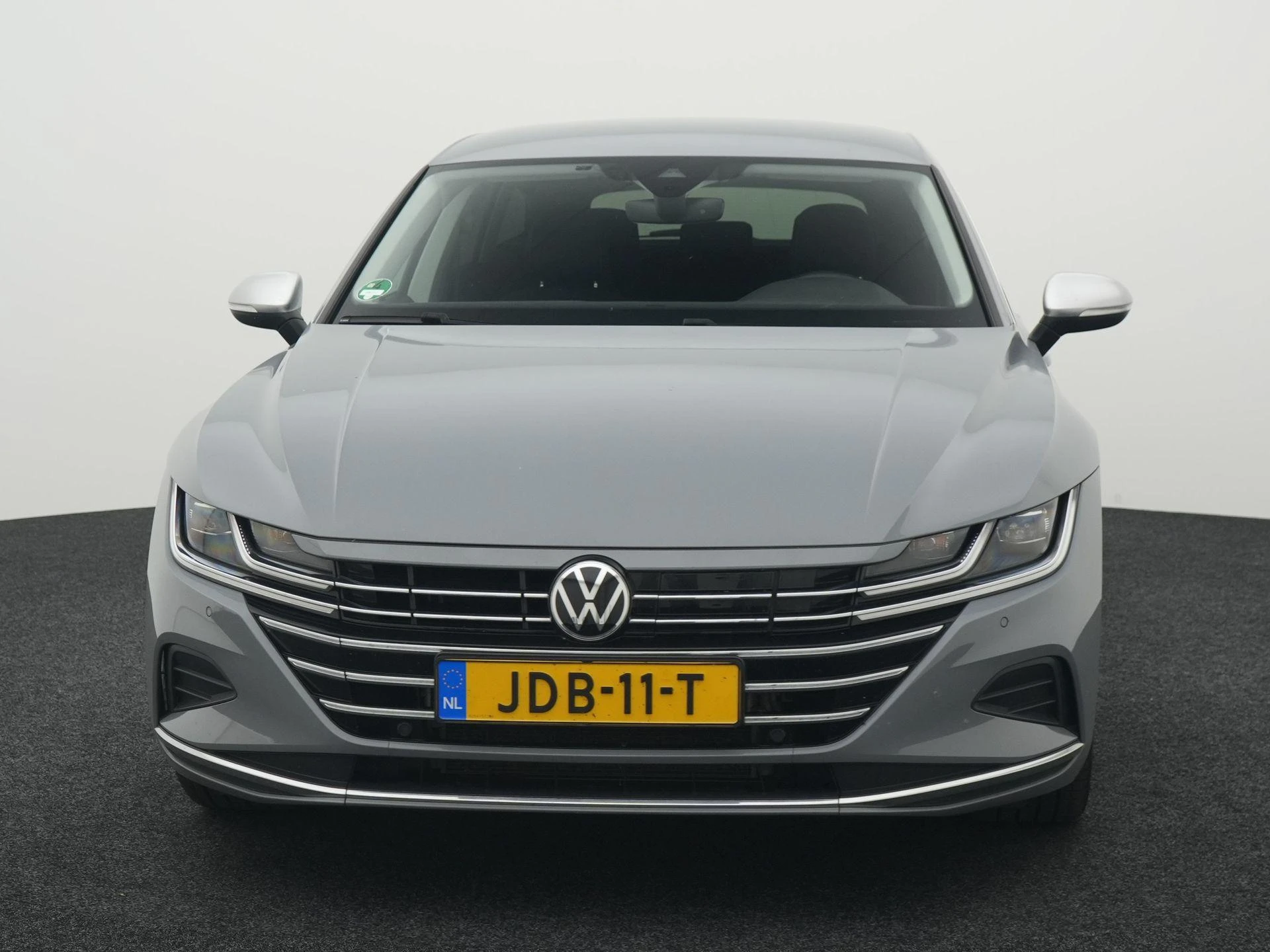 Volkswagen-Arteon-image-2
