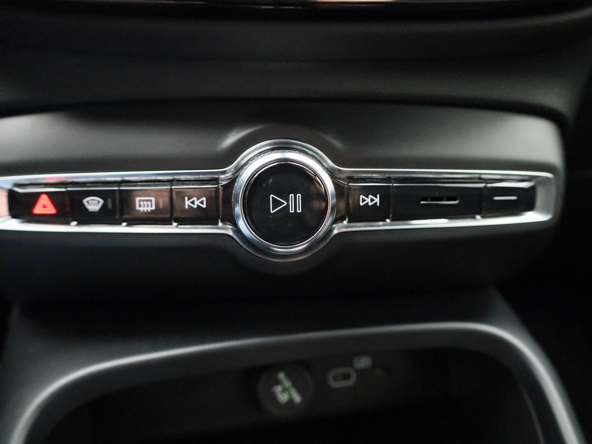 Volvo-XC40-image-18