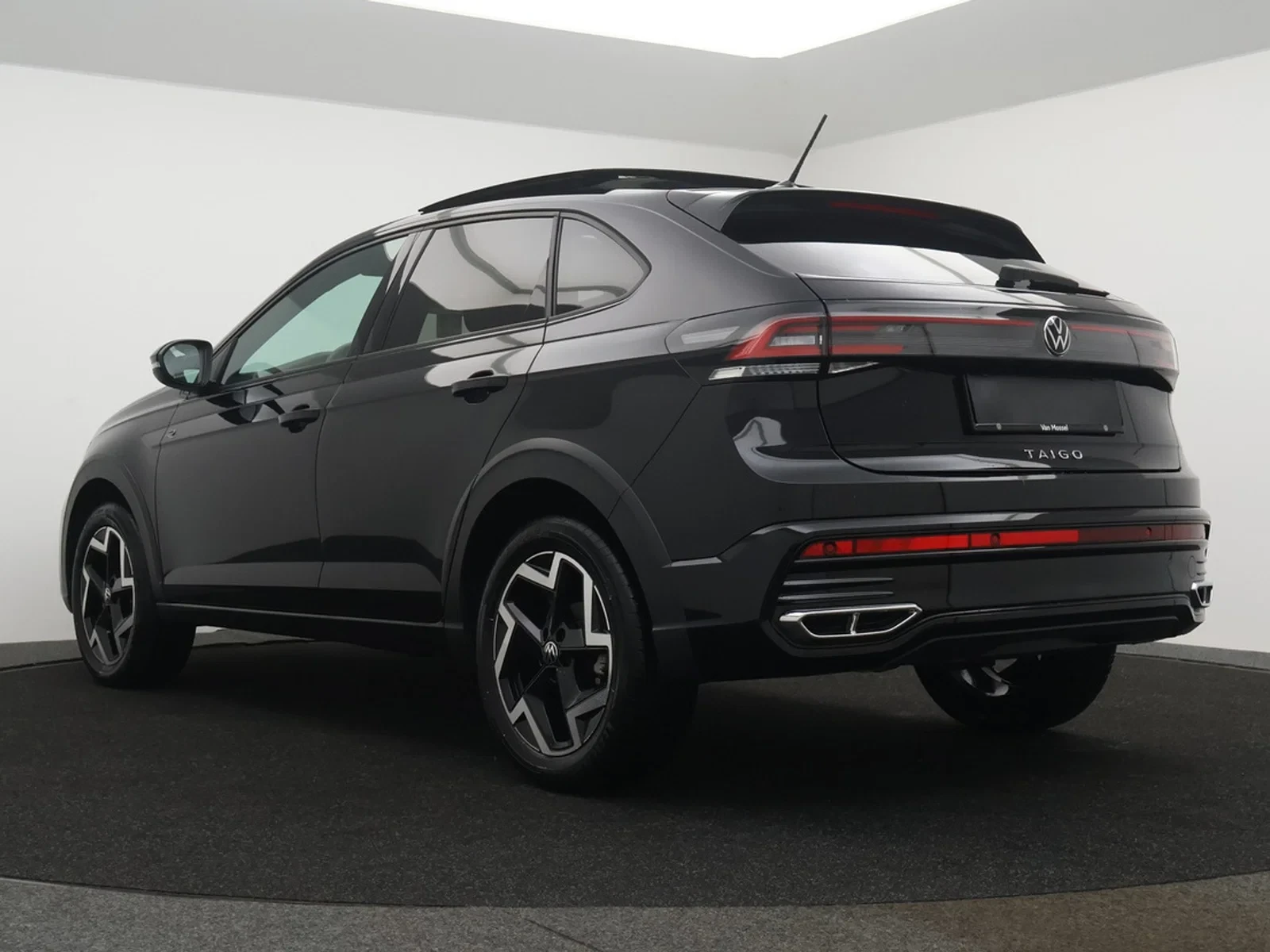 Volkswagen-Taigo-image-4