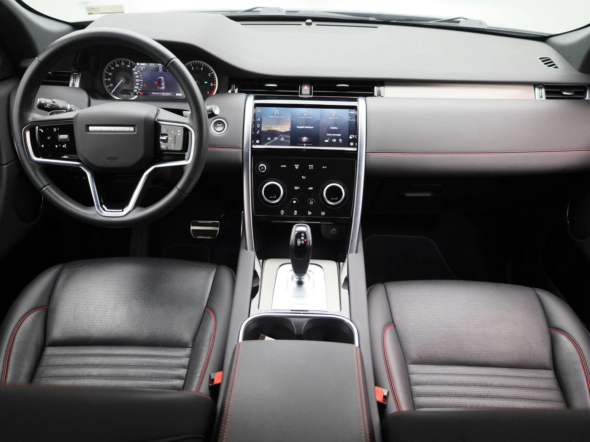 Land Rover-Discovery Sport-image-8