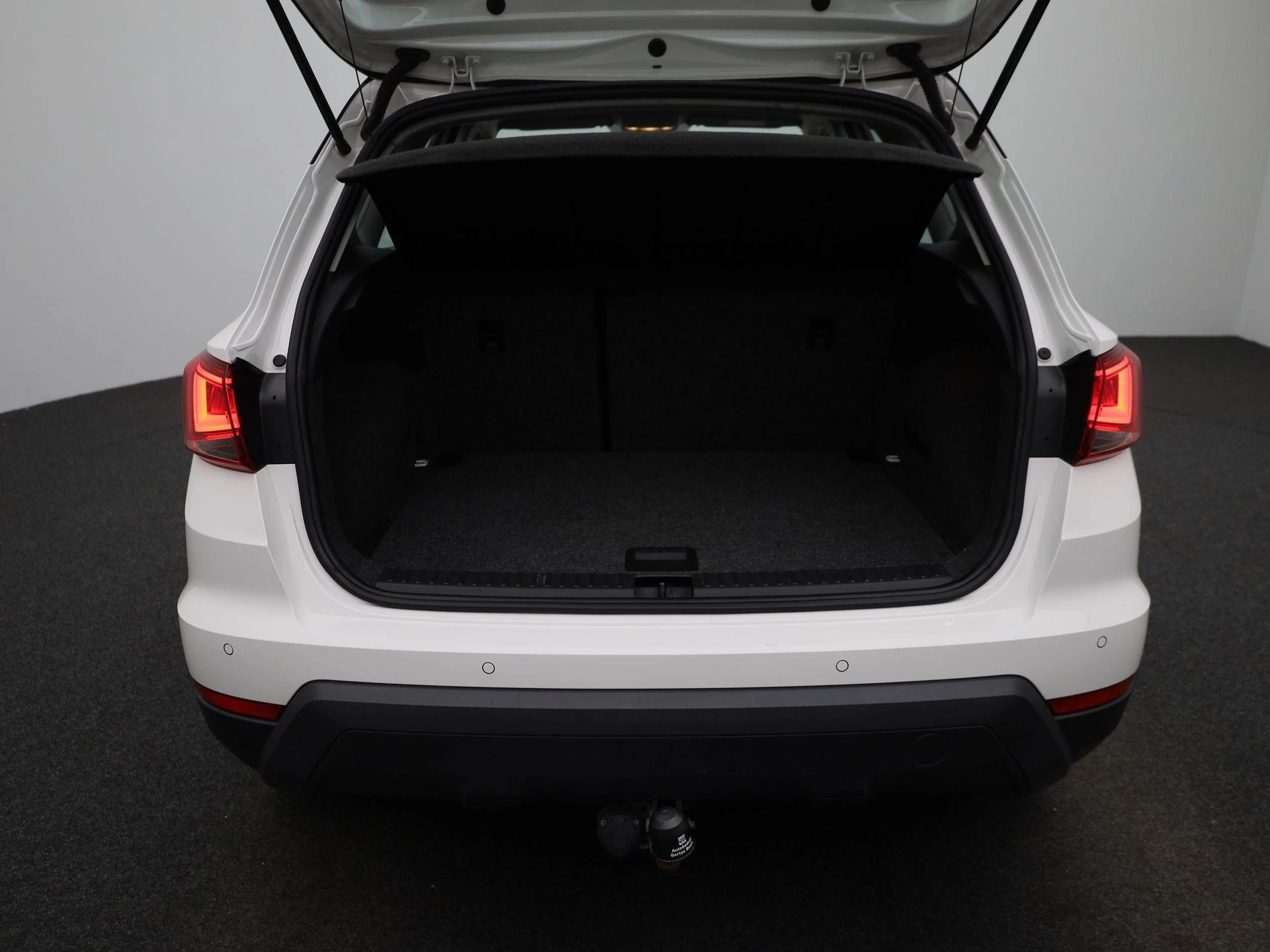 SEAT-Arona-image-11