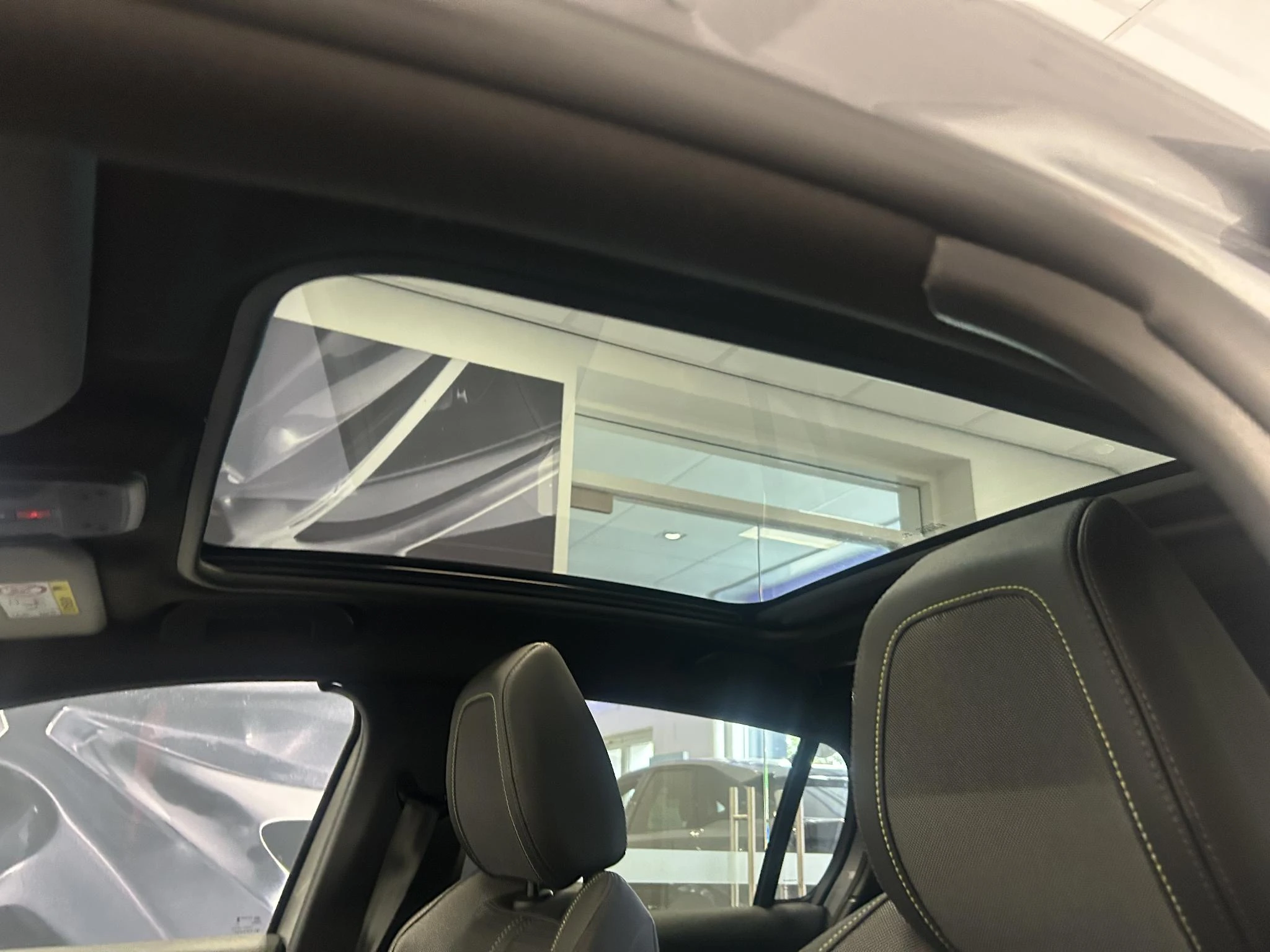 Peugeot-208-image-15
