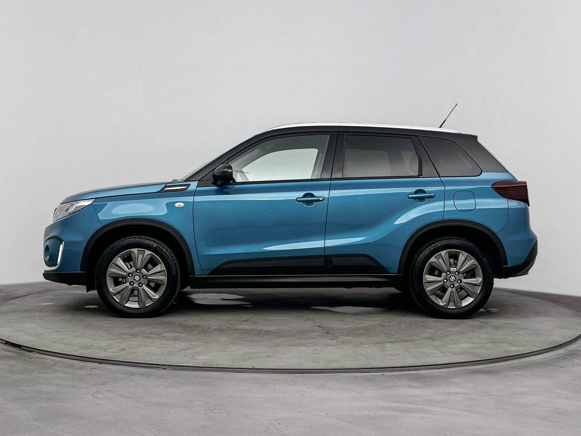 Suzuki-Vitara-image-1