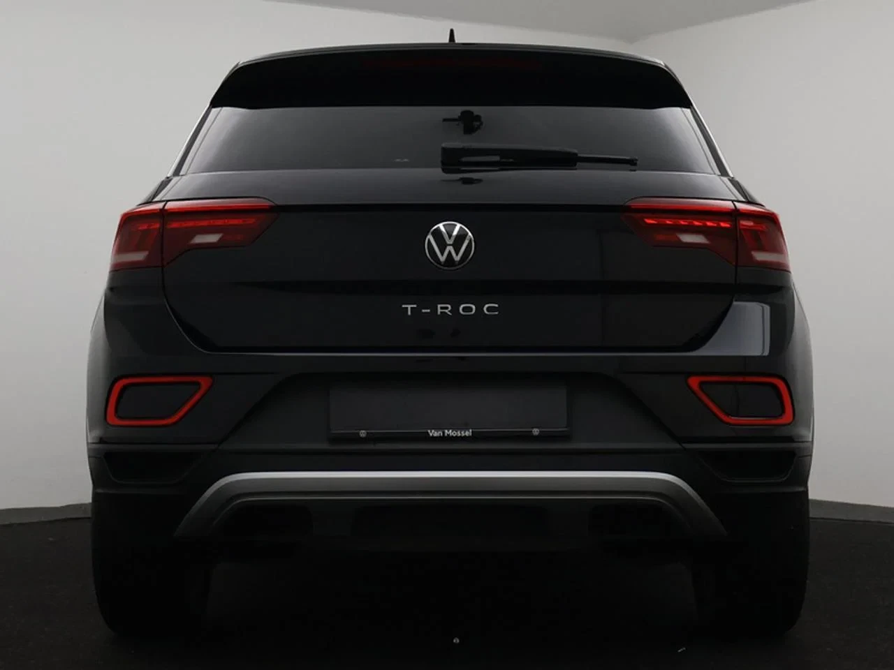 Volkswagen-T-Roc-image-21