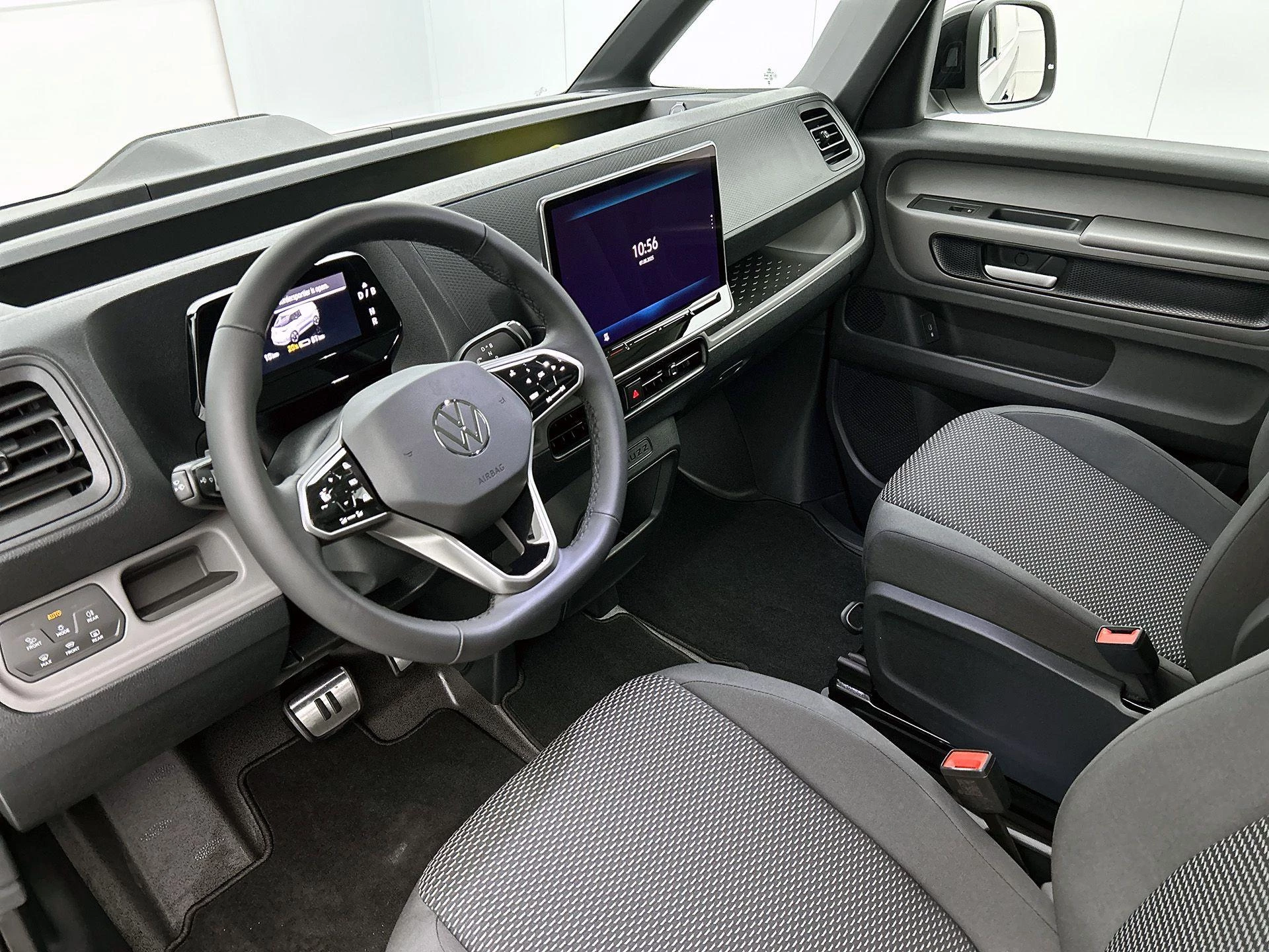 Volkswagen-ID. Buzz Cargo-image-9