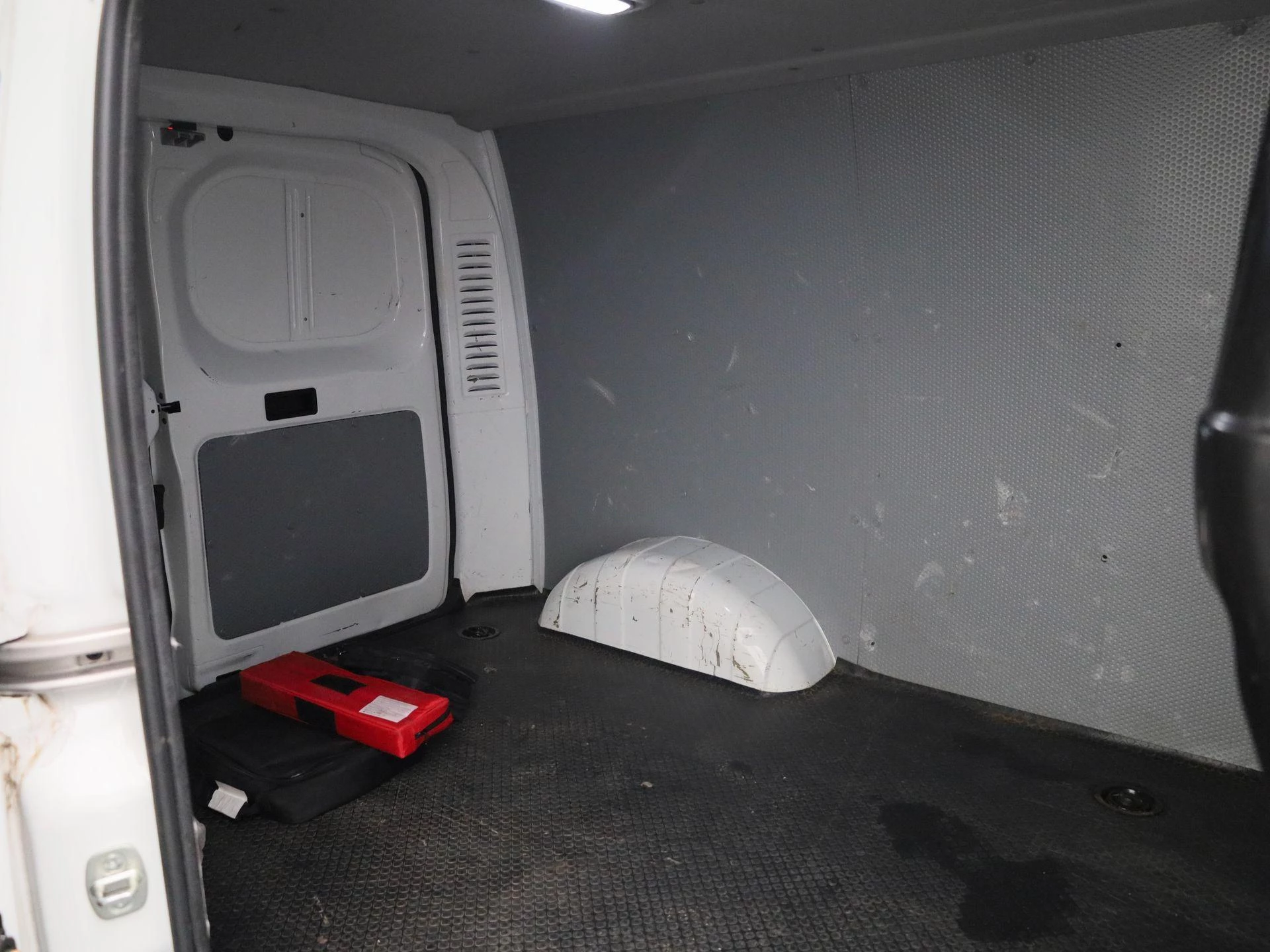 Maxus-eDeliver3-image-12