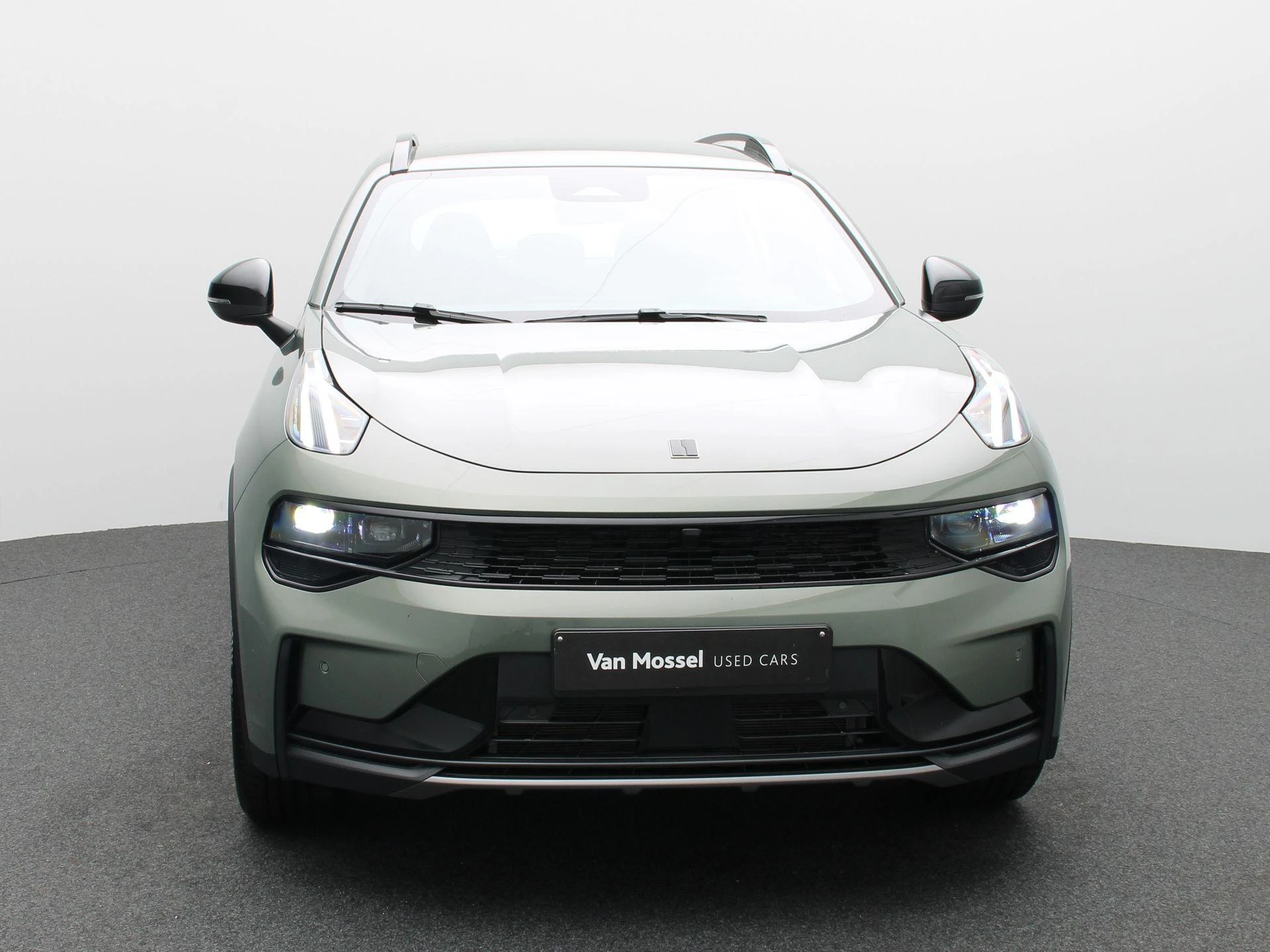Lynk & Co-01-image-2