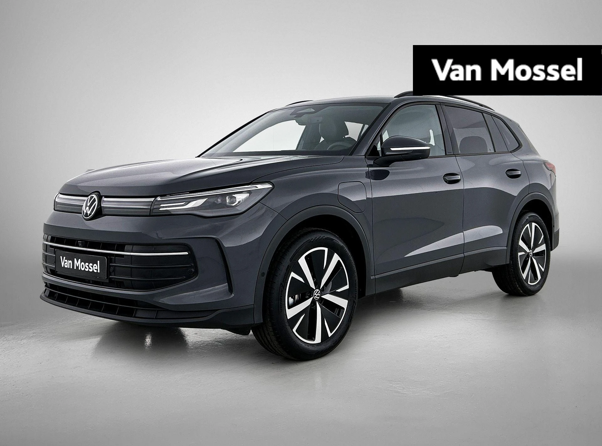 Volkswagen-Tiguan-image-0