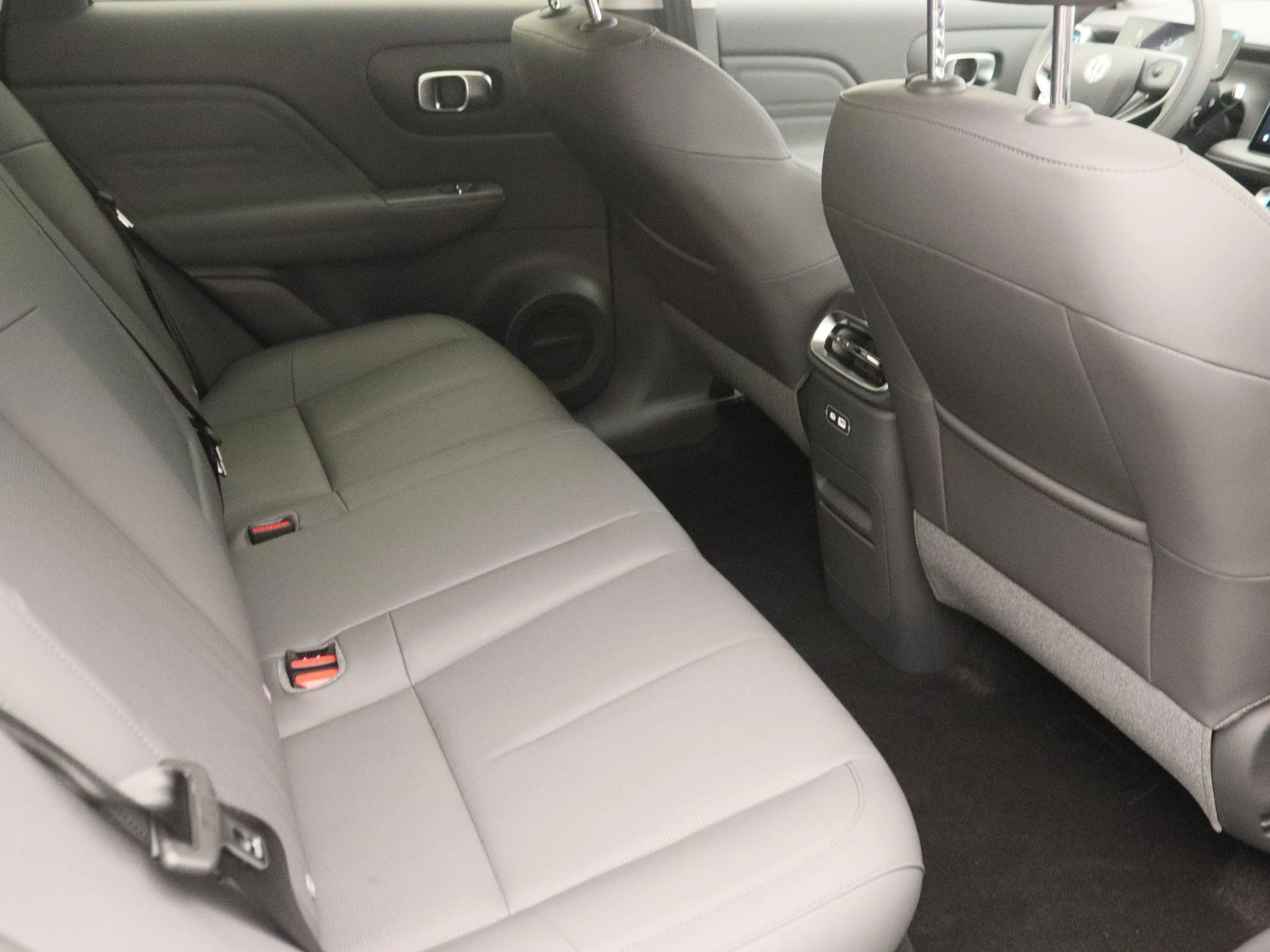 Leapmotor-B10-image-19