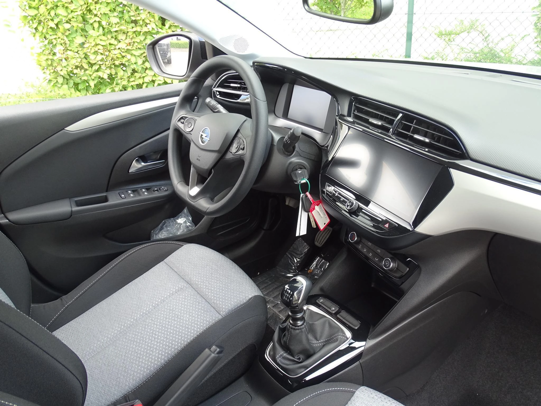 Opel-Corsa-image-13
