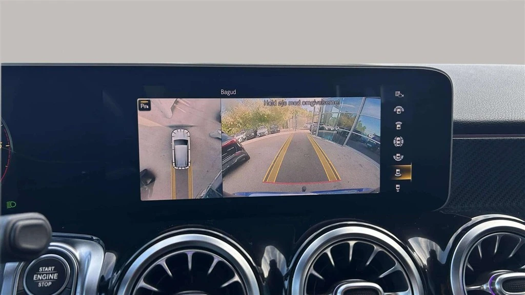 Mercedes-Benz-GLB-image-17