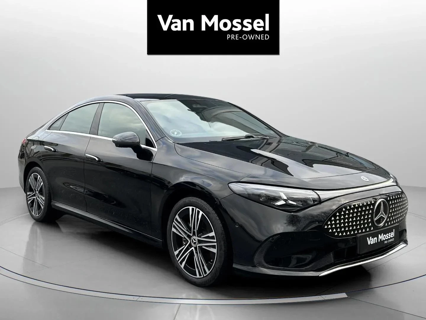 Mercedes-Benz-CLA-image-2