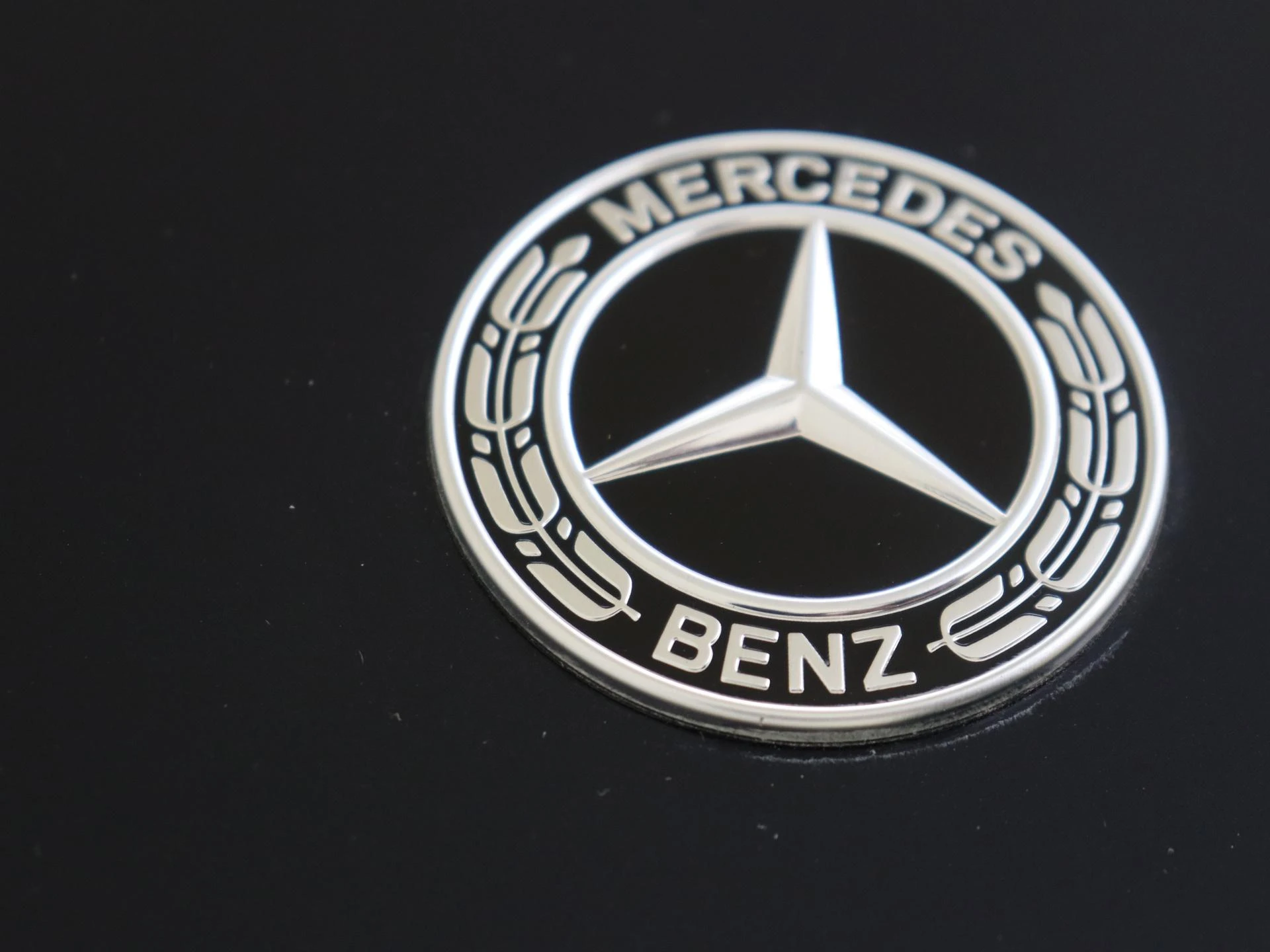 Mercedes-Benz-E-Klasse-image-27