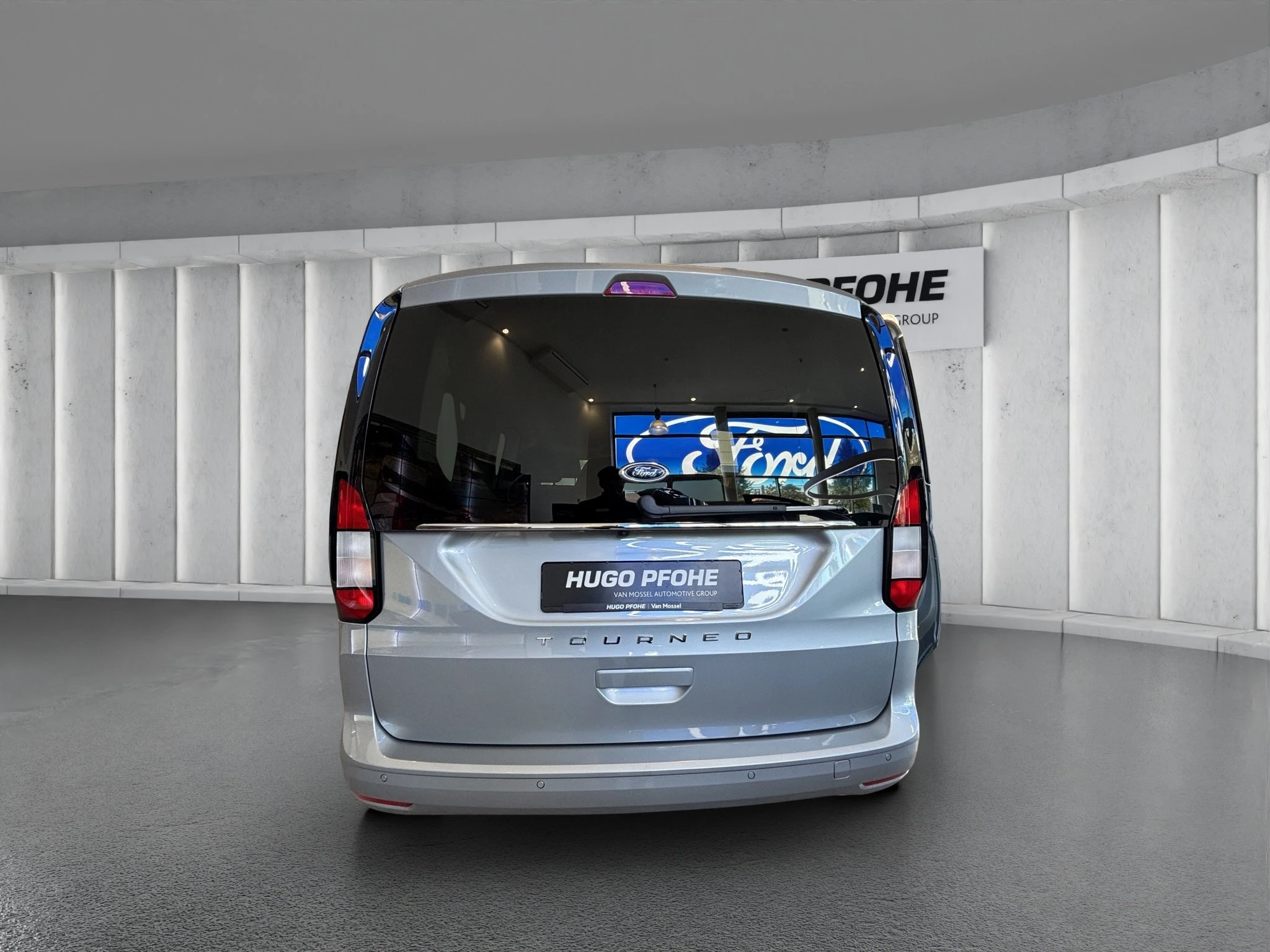 Ford-Tourneo Connect-image-3
