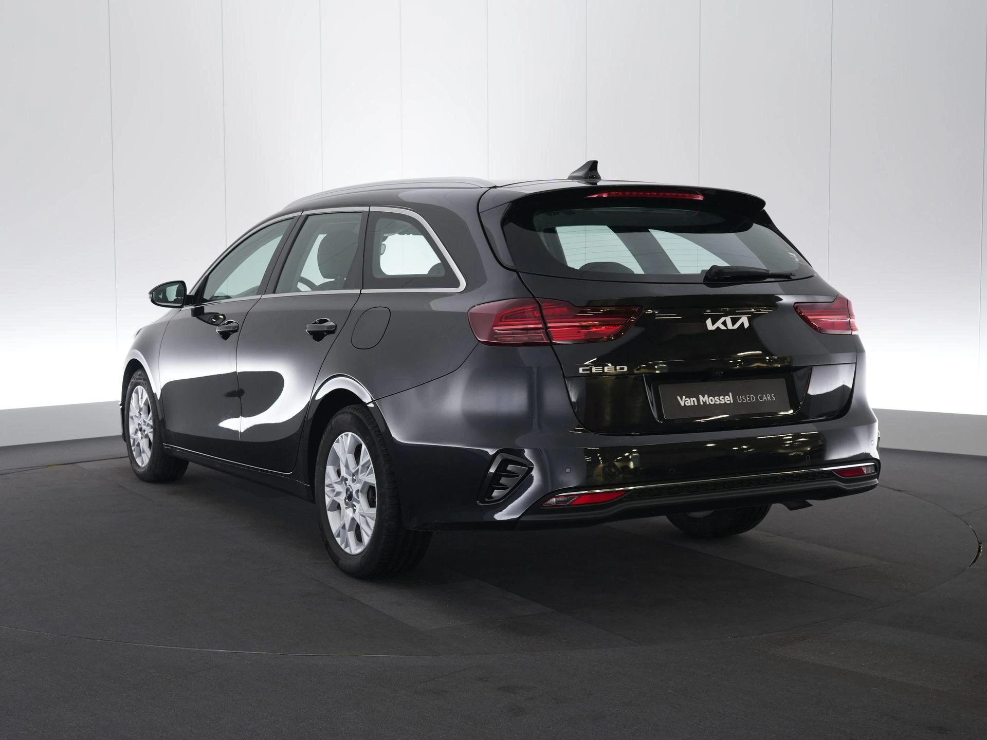 Kia-cee'd-image-1