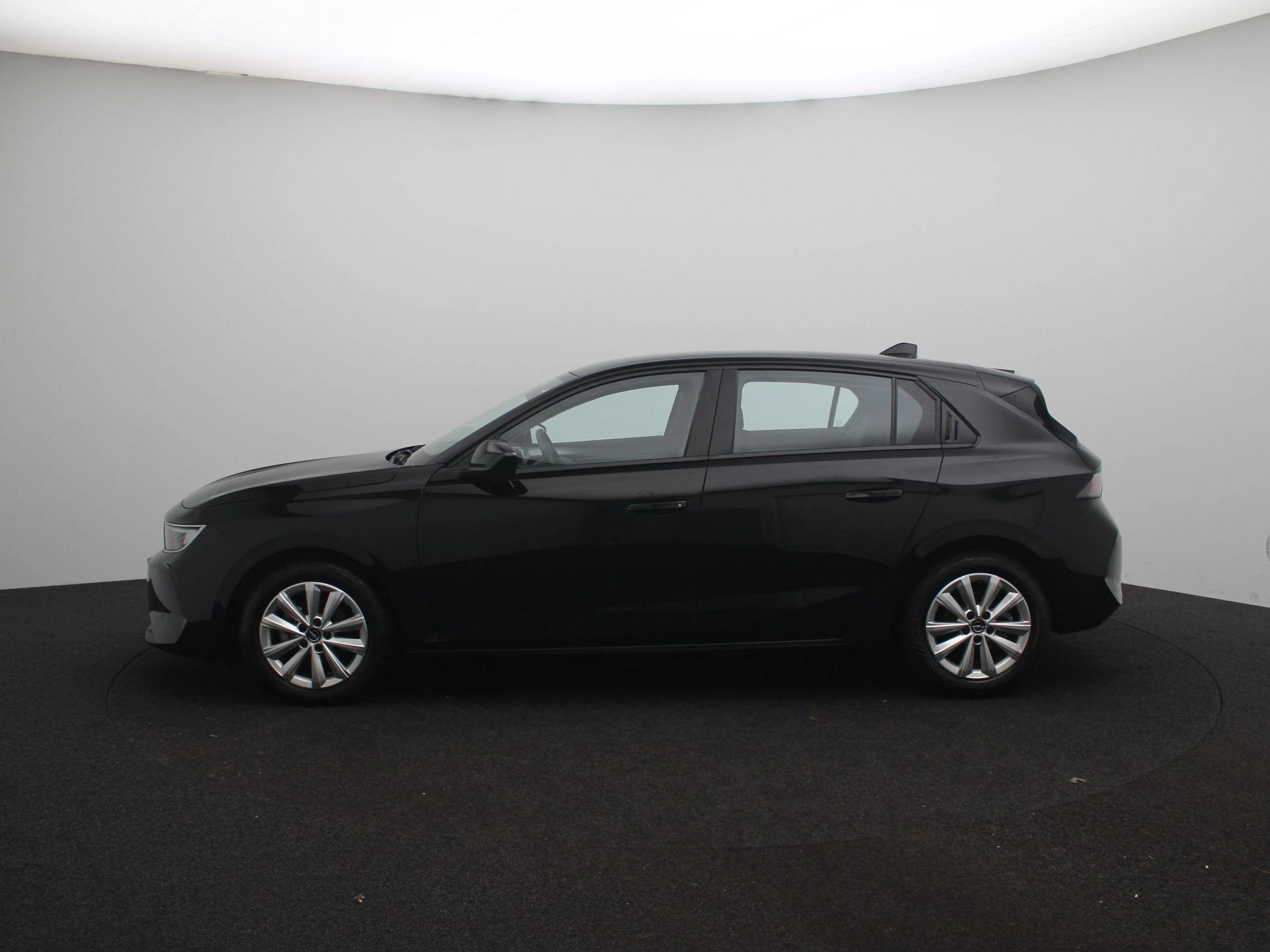 Opel-Astra-image-4