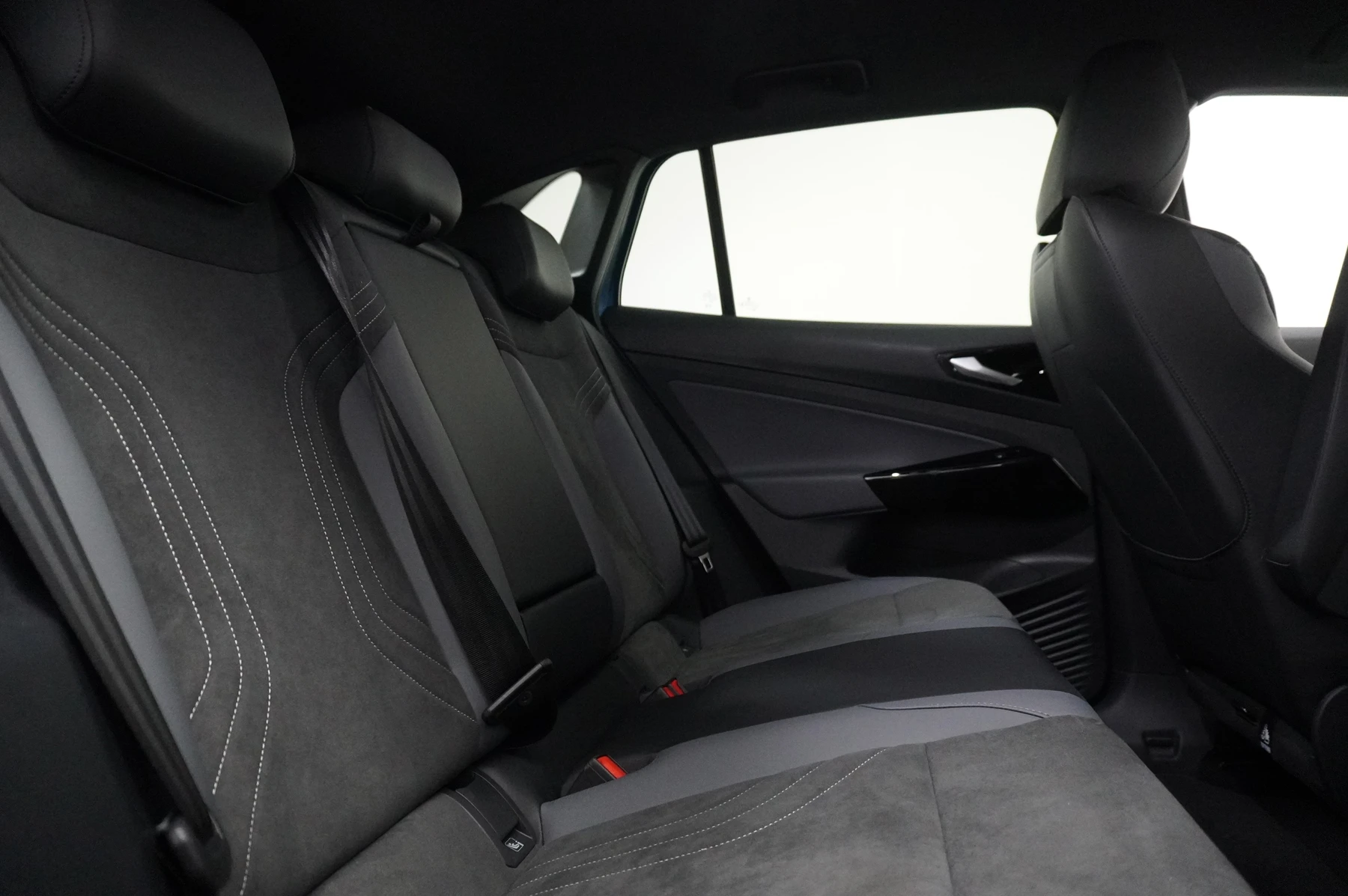 Volkswagen-ID.4-image-10