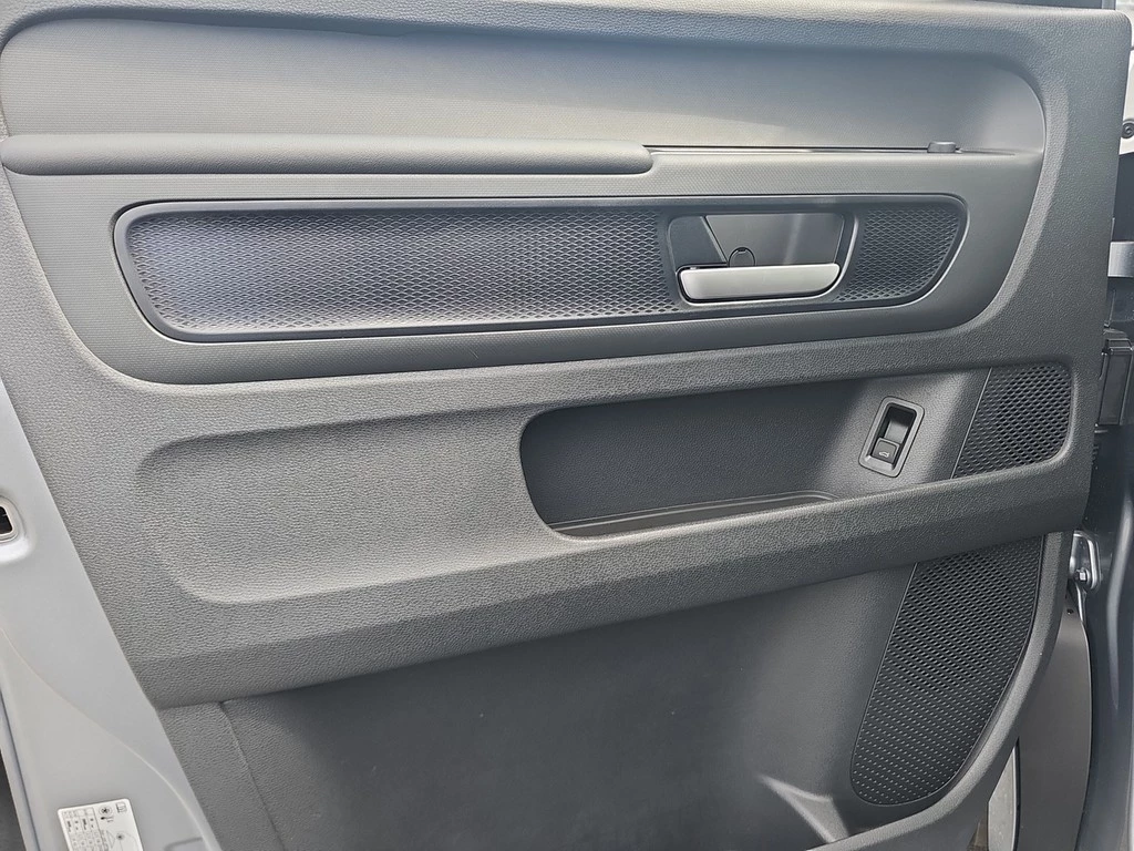 Volkswagen-ID. Buzz-image-5