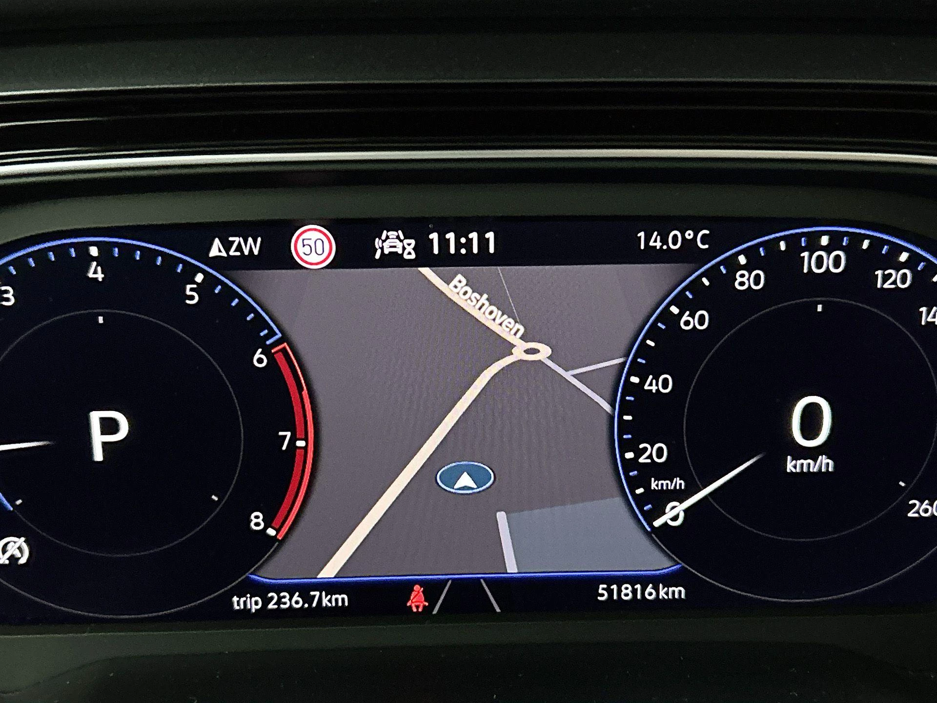 Volkswagen-Polo-image-8