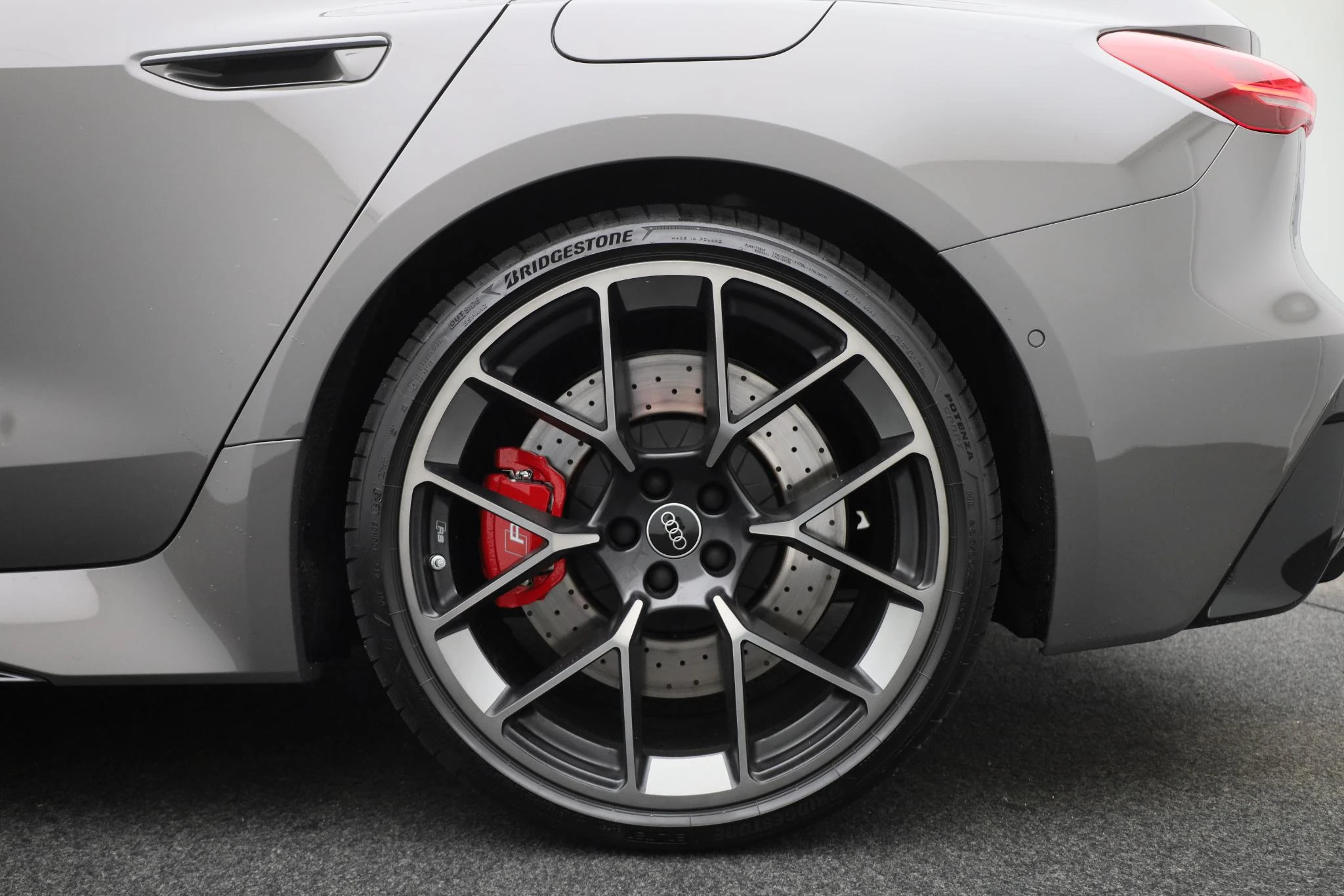 Audi-RS5-image-15