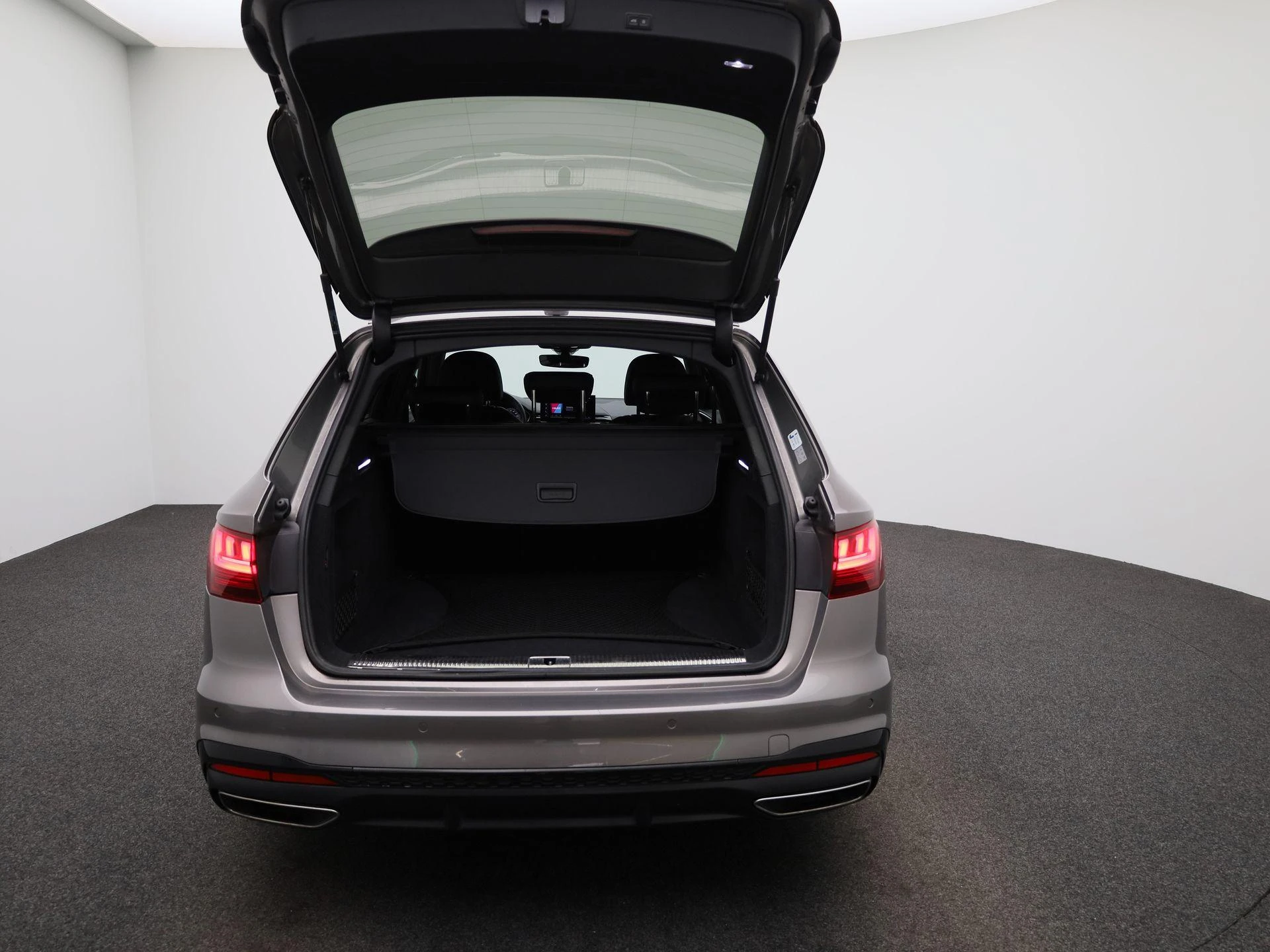 Audi-A4-image-11