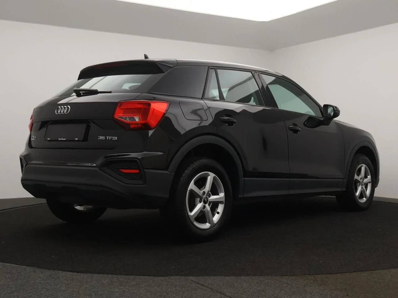 Audi Q2 Audi Q2 Business Edition Attraction 35TFSI 150PK *AUTOMAAT*VIRTUAL COCKPIT*ACC*PDC ACHTER*NAVI*AIRCO*KEYLESS GO*...*