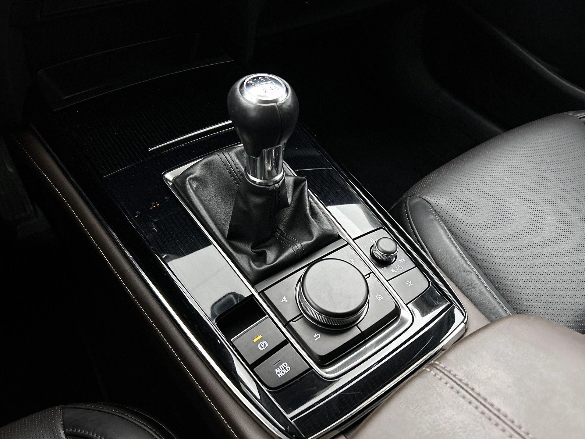 Mazda-CX-30-image-30