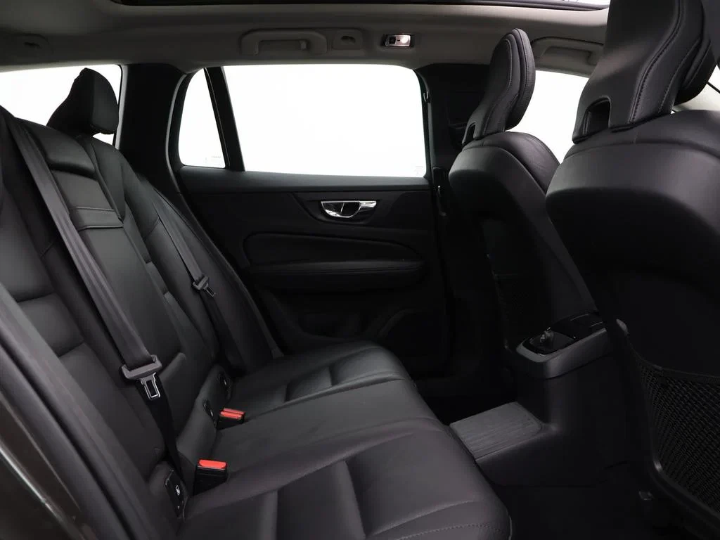 Volvo-V60-image-12
