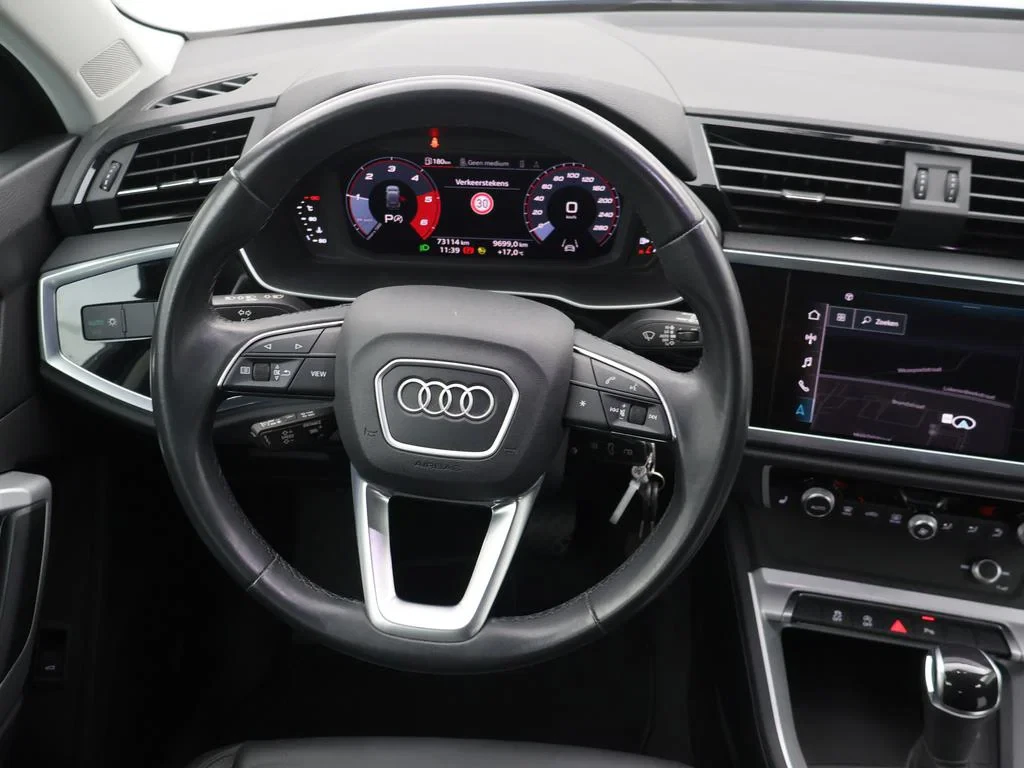 Audi-Q3-image-12