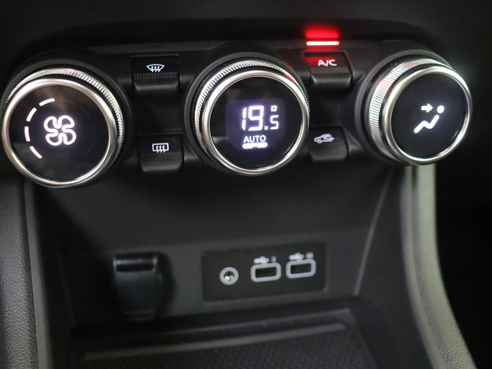 Renault-Captur-image-18