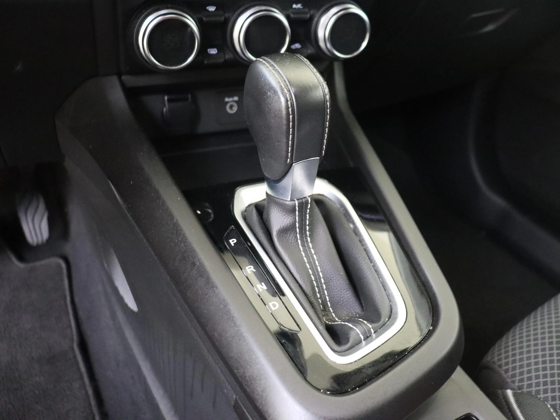 Renault-Arkana-image-13