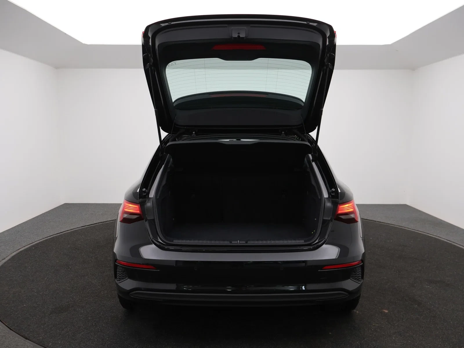 Audi A3 Sportback Audi A3 Sportback 30TFSI 110PK *VIRTUAL COCKPIT*PDC ACHTER*CRUISE*APP-CONNECT*NAVI*...*